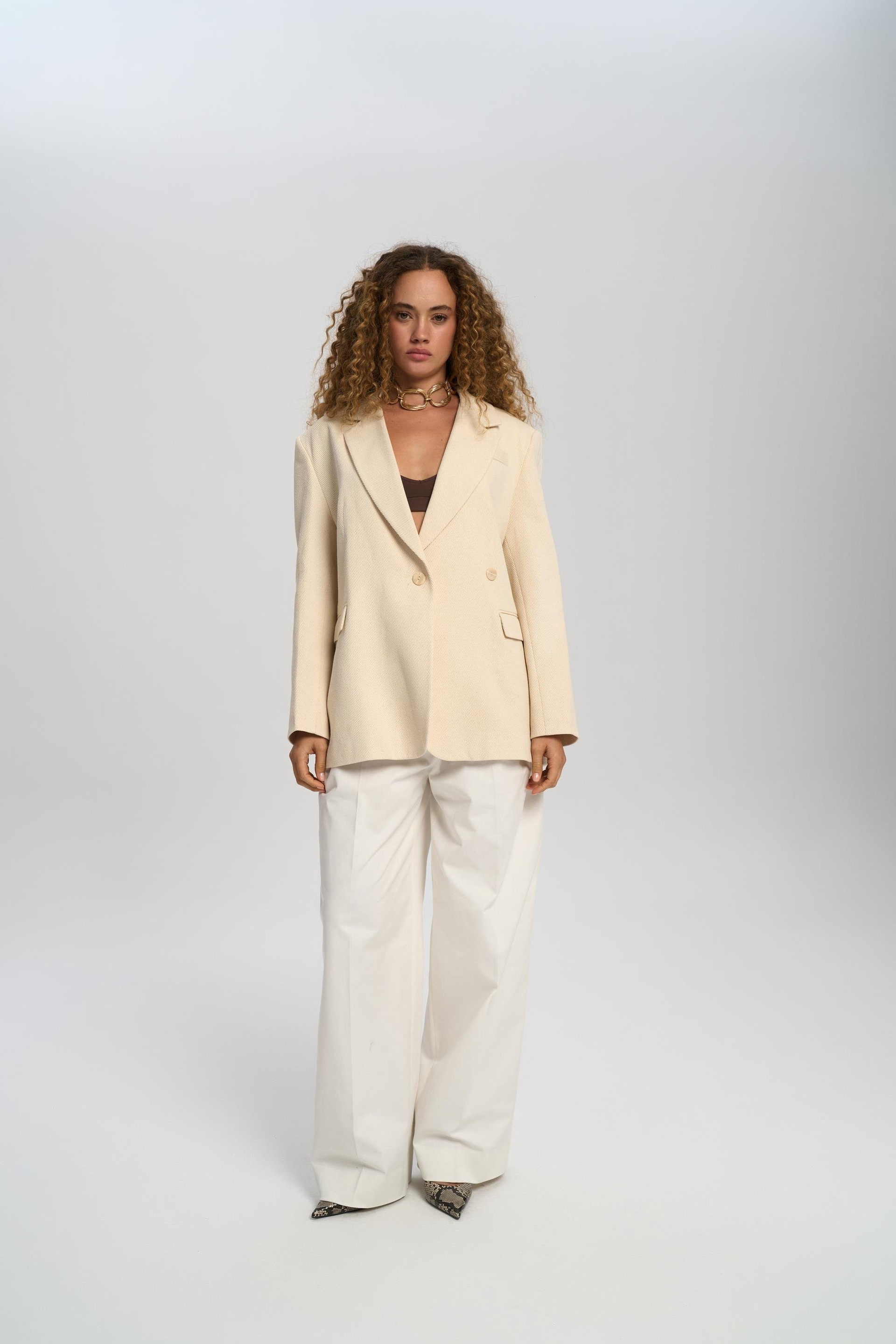 Solara Back Buttoned Naturel Blazer