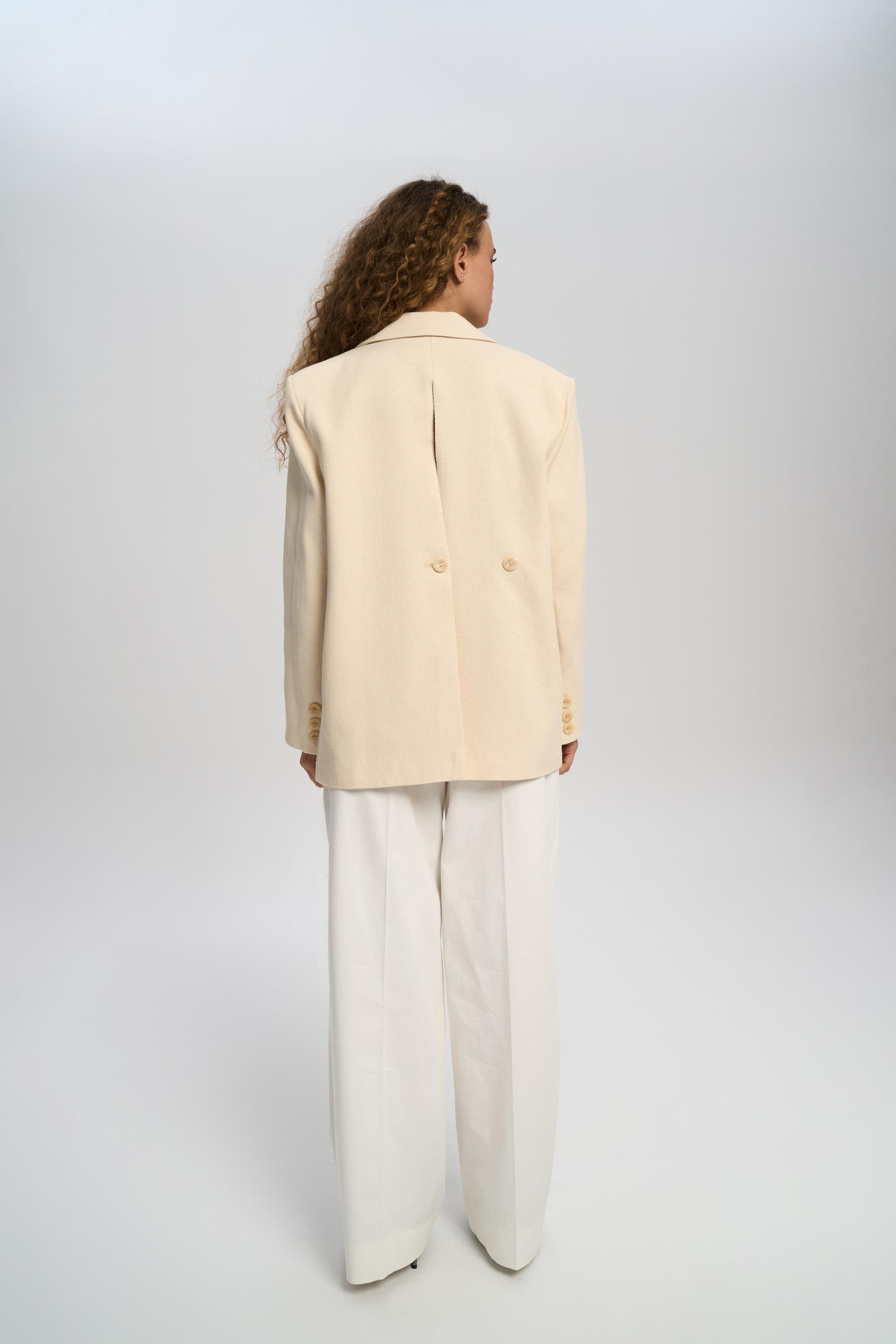 Solara Back Buttoned Naturel Blazer