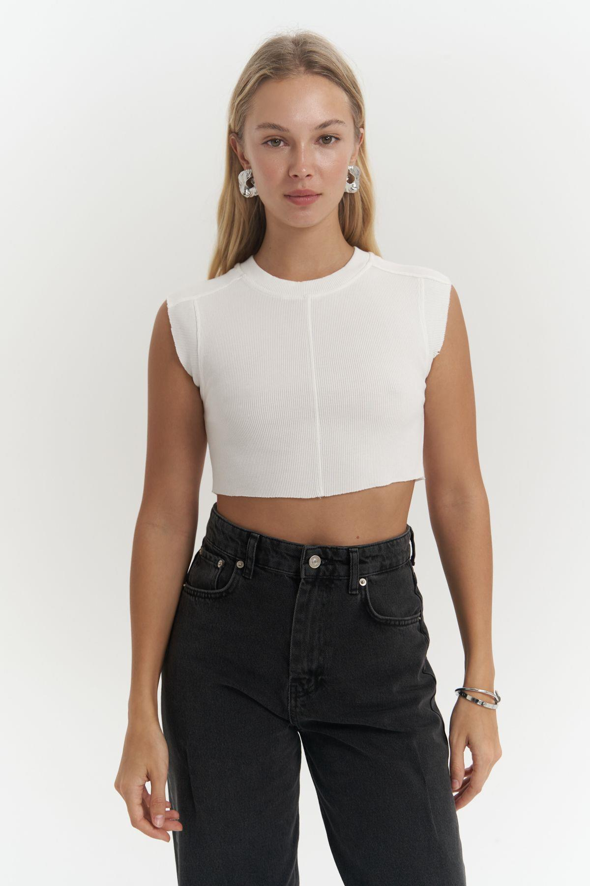 Swipe Beyaz Yıkamalı Crop