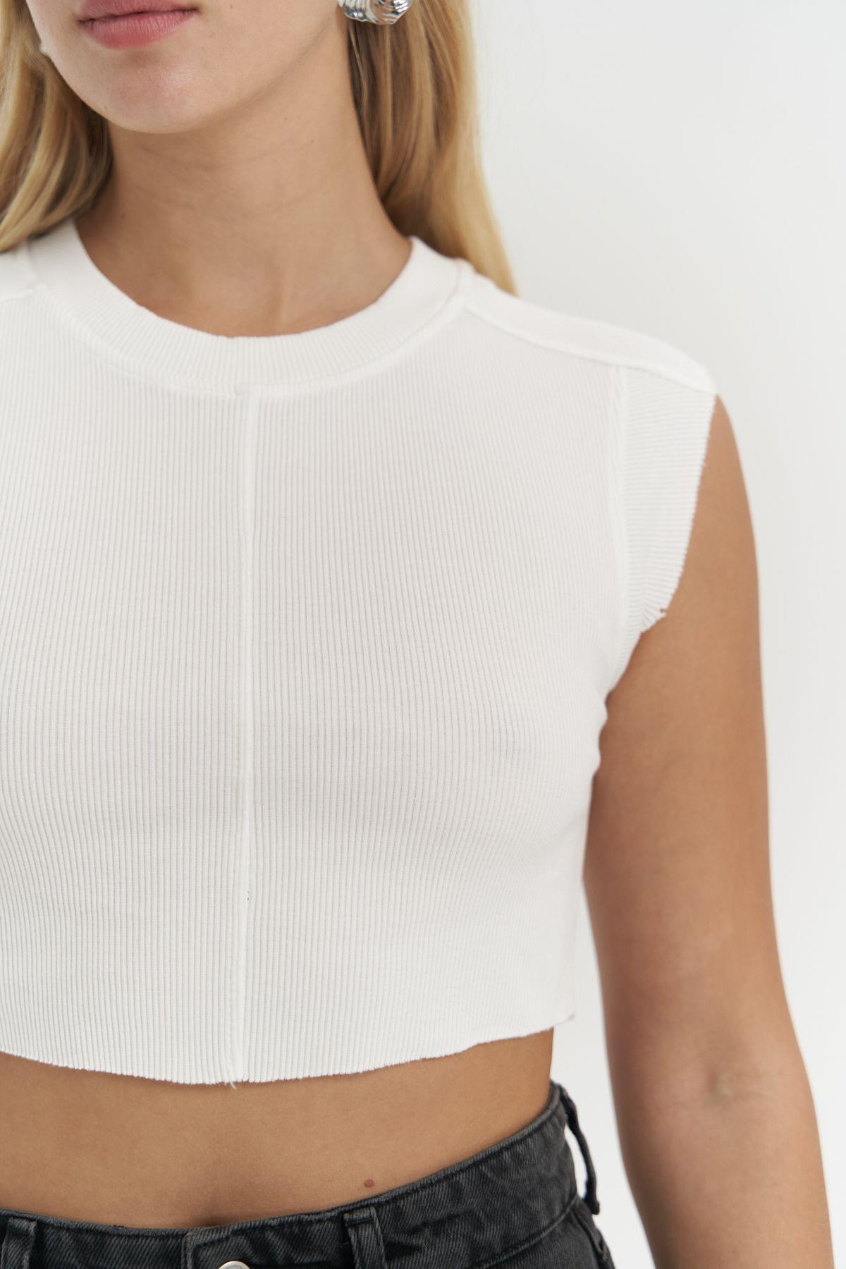 Swipe Beyaz Yıkamalı Crop