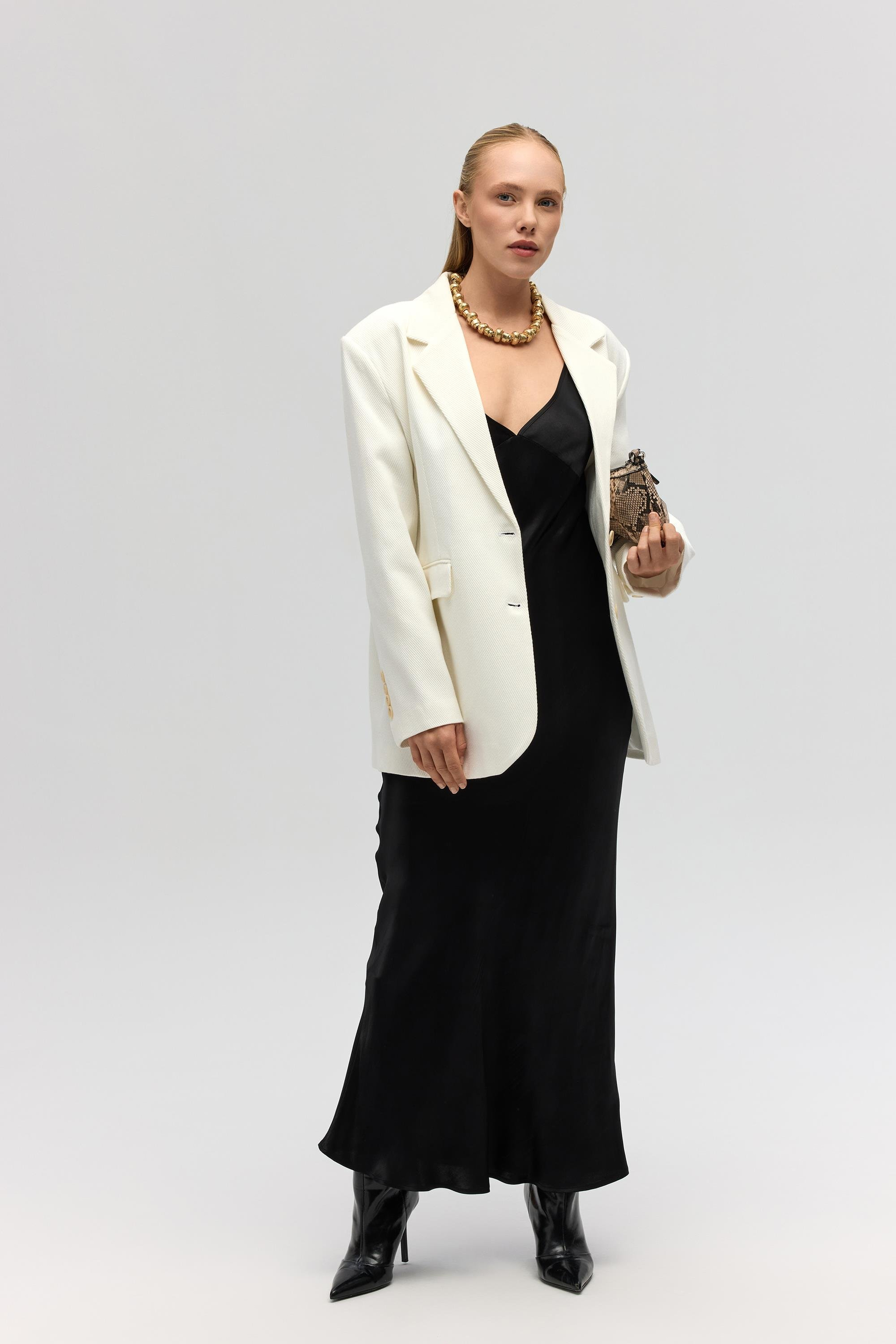 Symi Wide Fit Basic Ecru Blazer