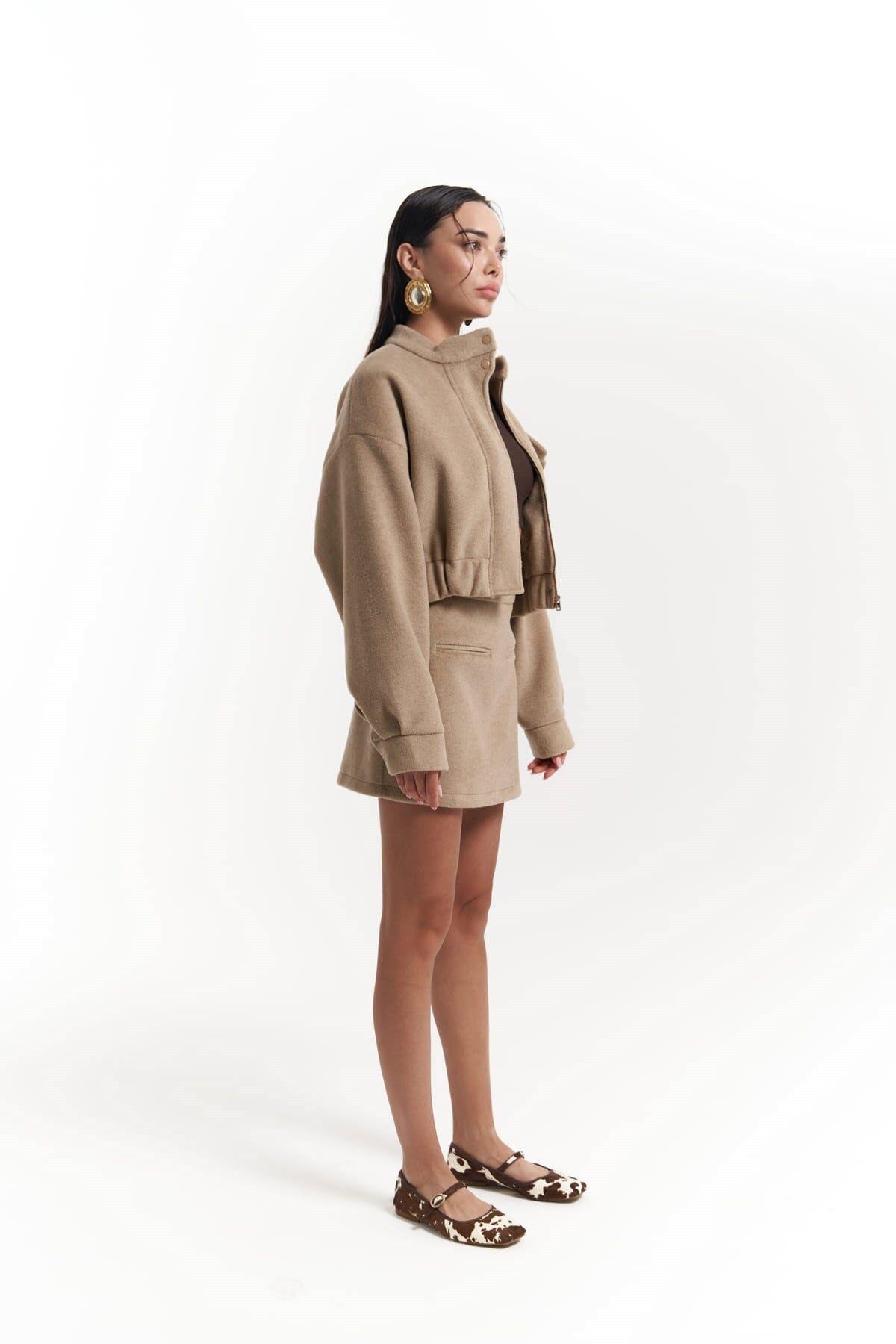 Tenby Taupe Crop Ceket-Etek Takım