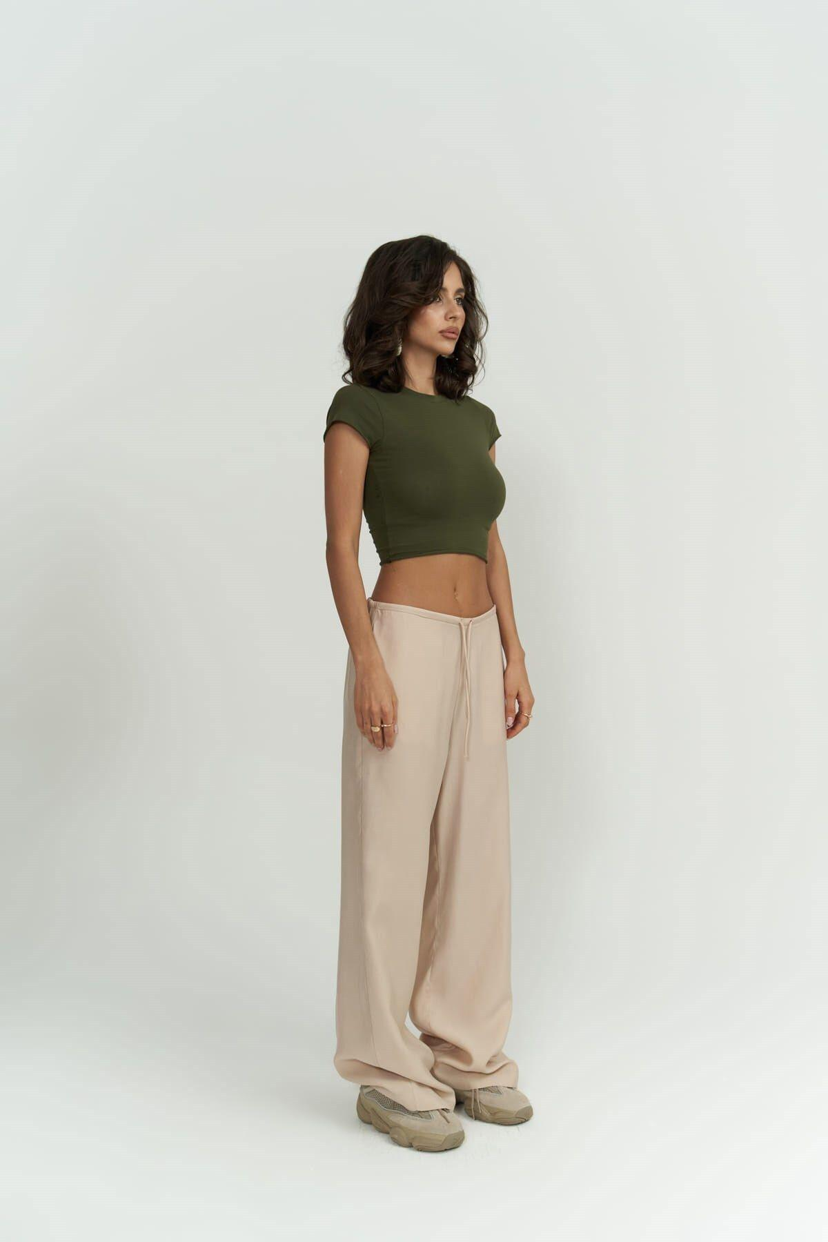 Mai Collection Toppin Khaki Crop