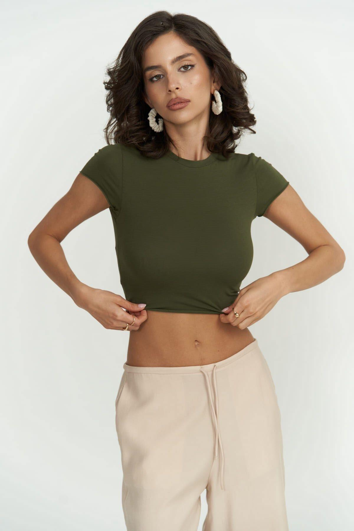 Mai Collection Toppin Khaki Crop