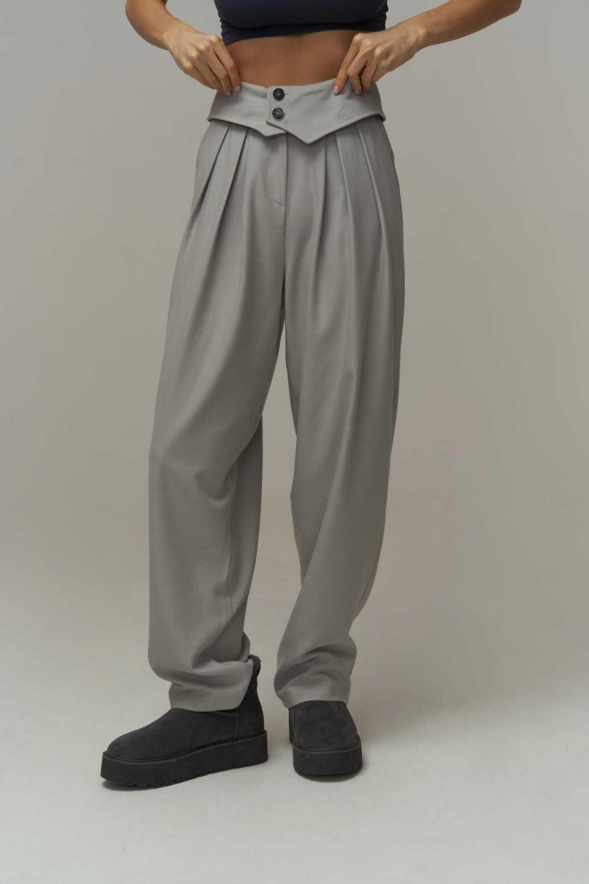 Mai Vanya Gray Blazer Suit