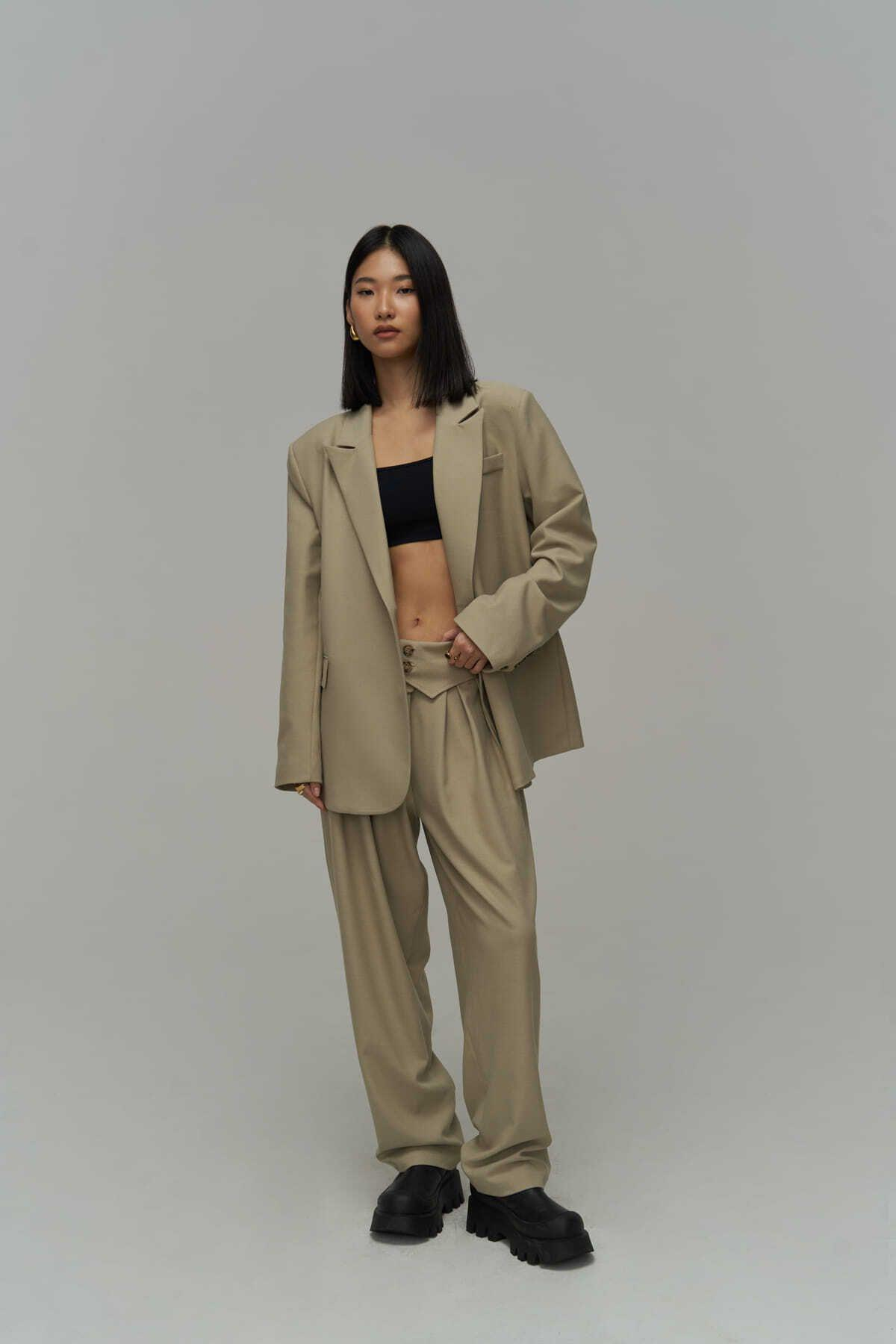 Mai Vanya Olive Green Blazer Suit