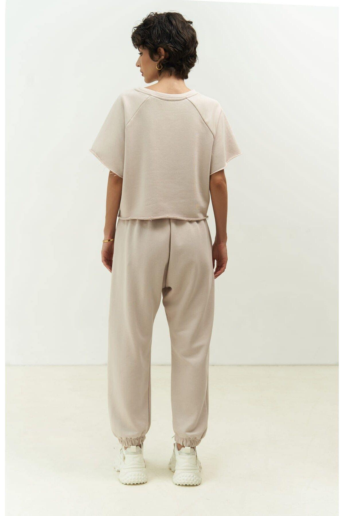 Vero Beige Cropped Tracksuit