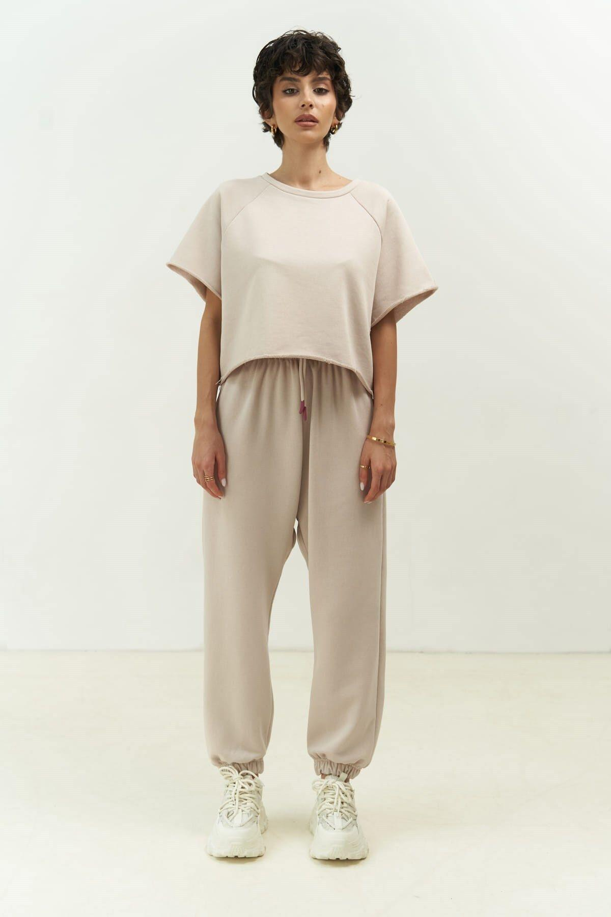 Vero Beige Cropped Tracksuit