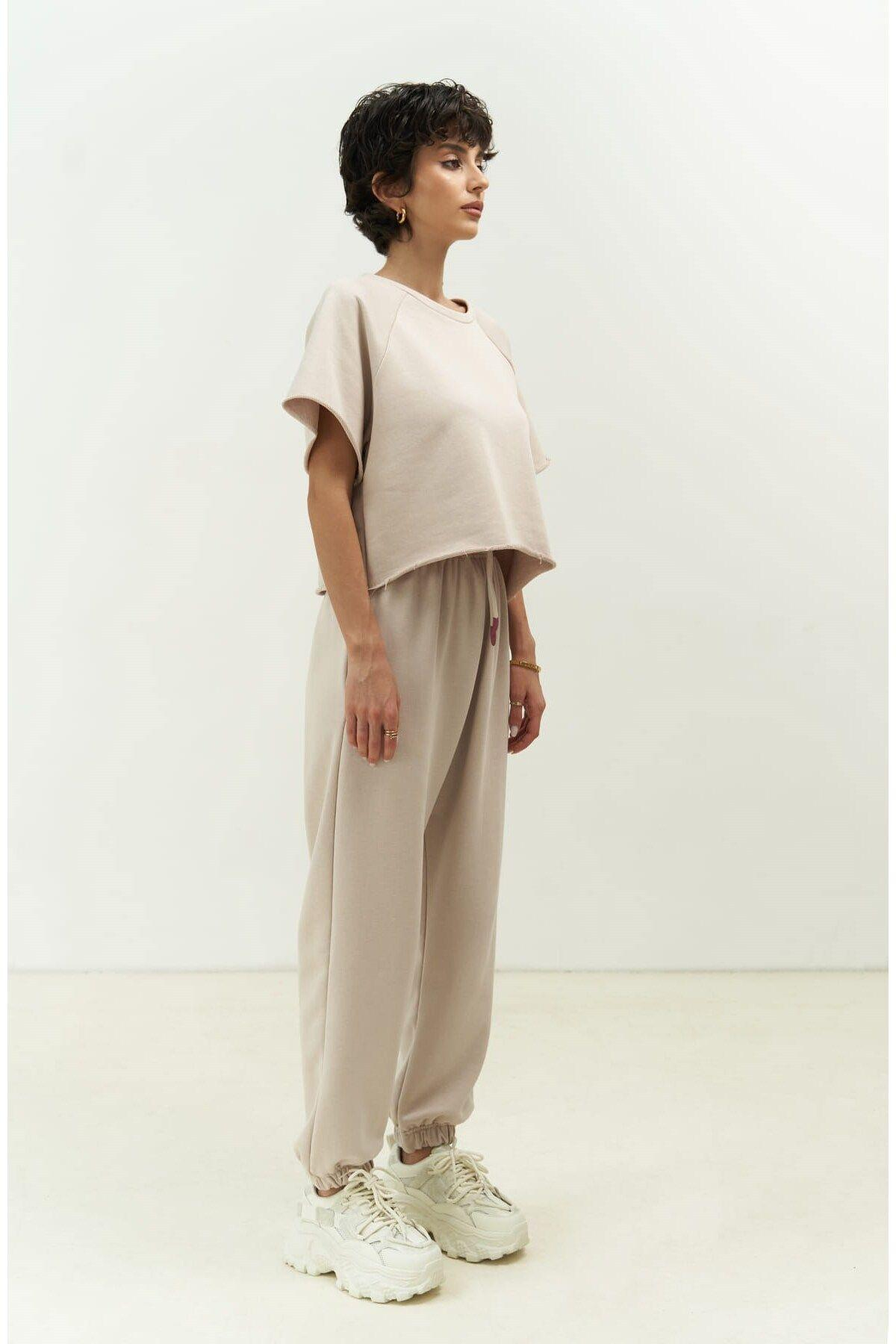 Vero Beige Cropped Tracksuit