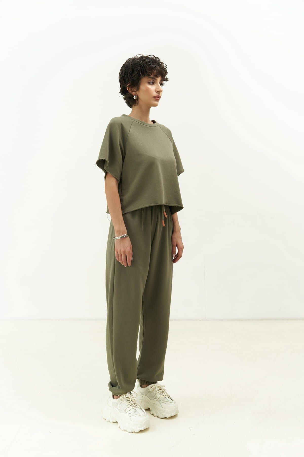 Vero Soft Khaki Cropped Tracksuit