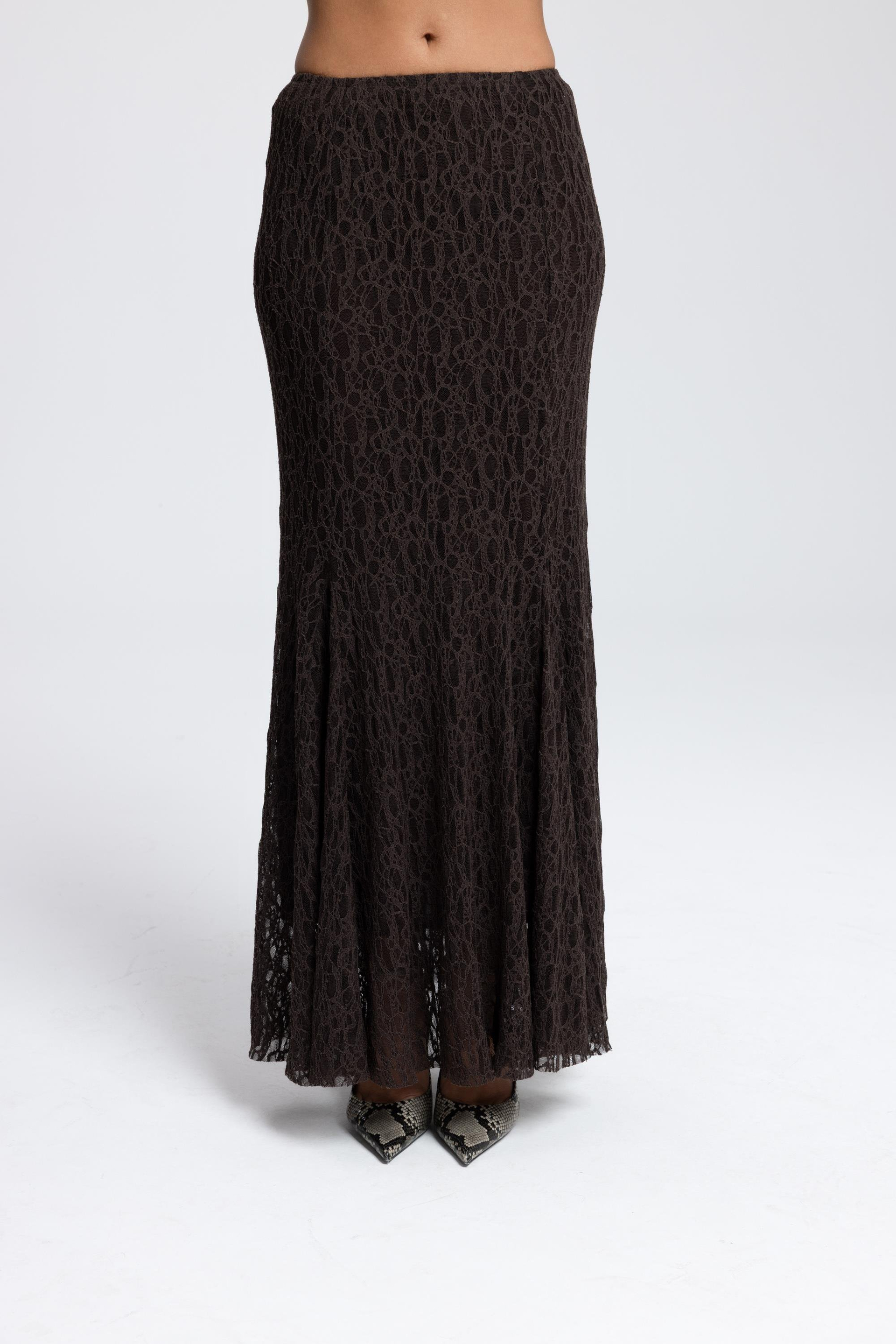 Veylia Uzun Kahve Dantel Etek