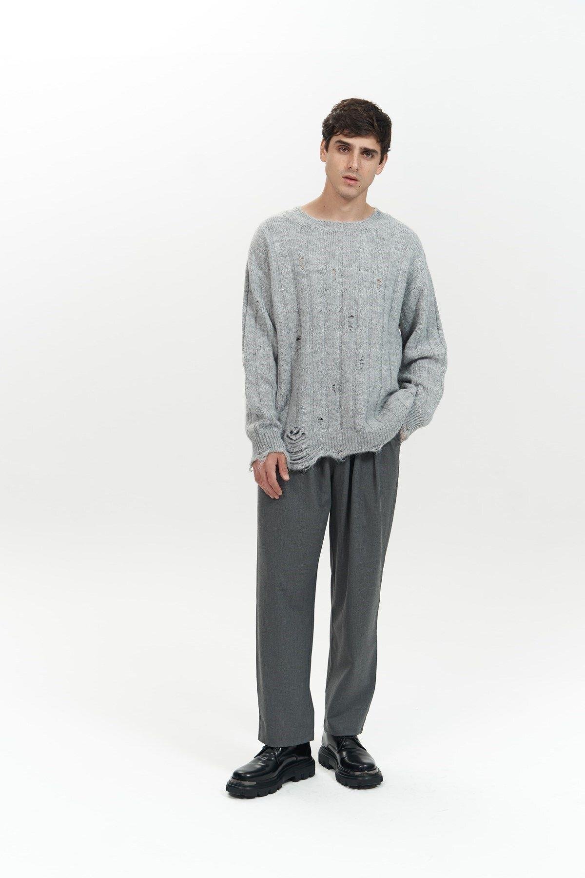 Vincent Yırtık Detay Gri Erkek Triko Kazak