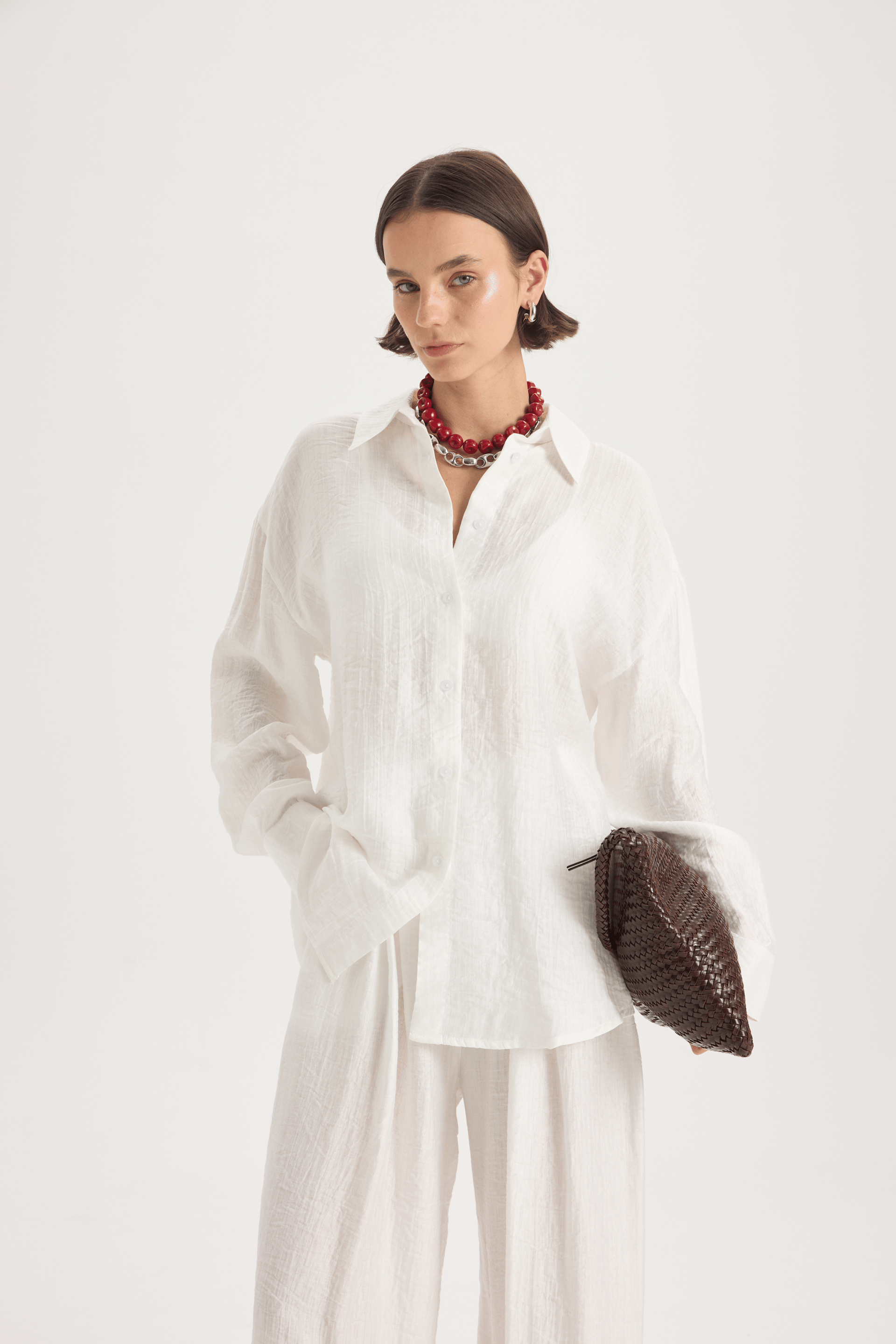 Yovena Düğme Detay Ekru Oversize Gömlek