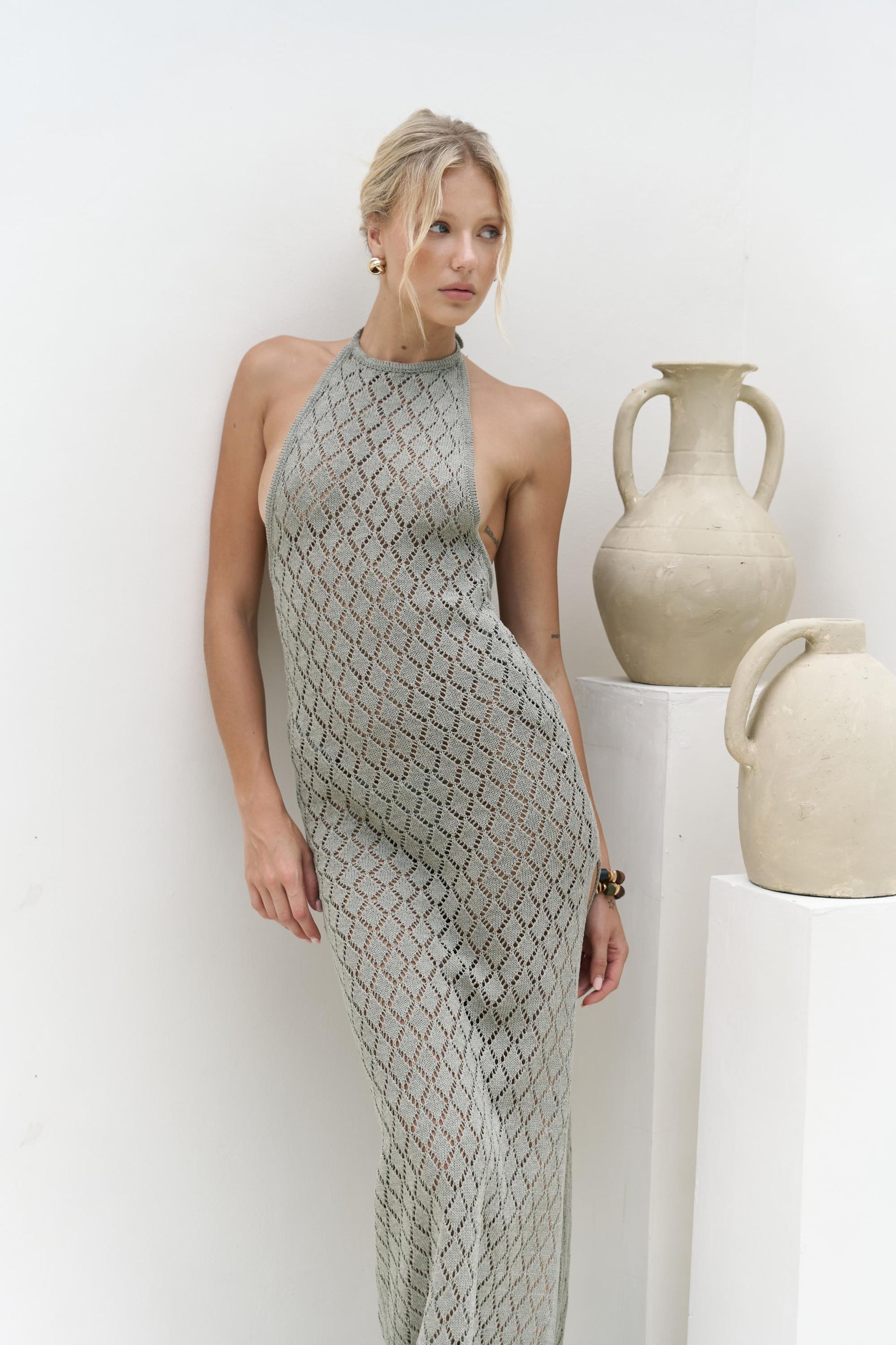 Yudha Sırt Dekolteli Haki Triko Uzun Elbise