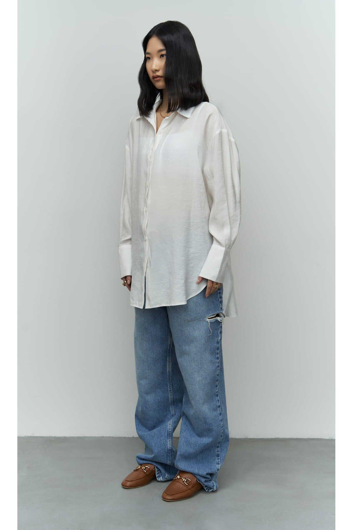 Zaria Beyaz Oversize Gömlek