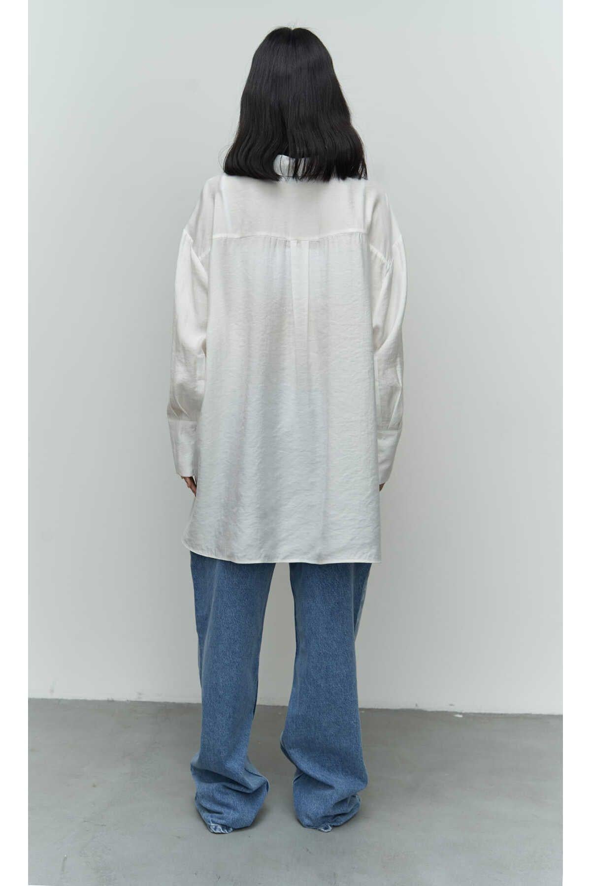 Zaria Beyaz Oversize Gömlek