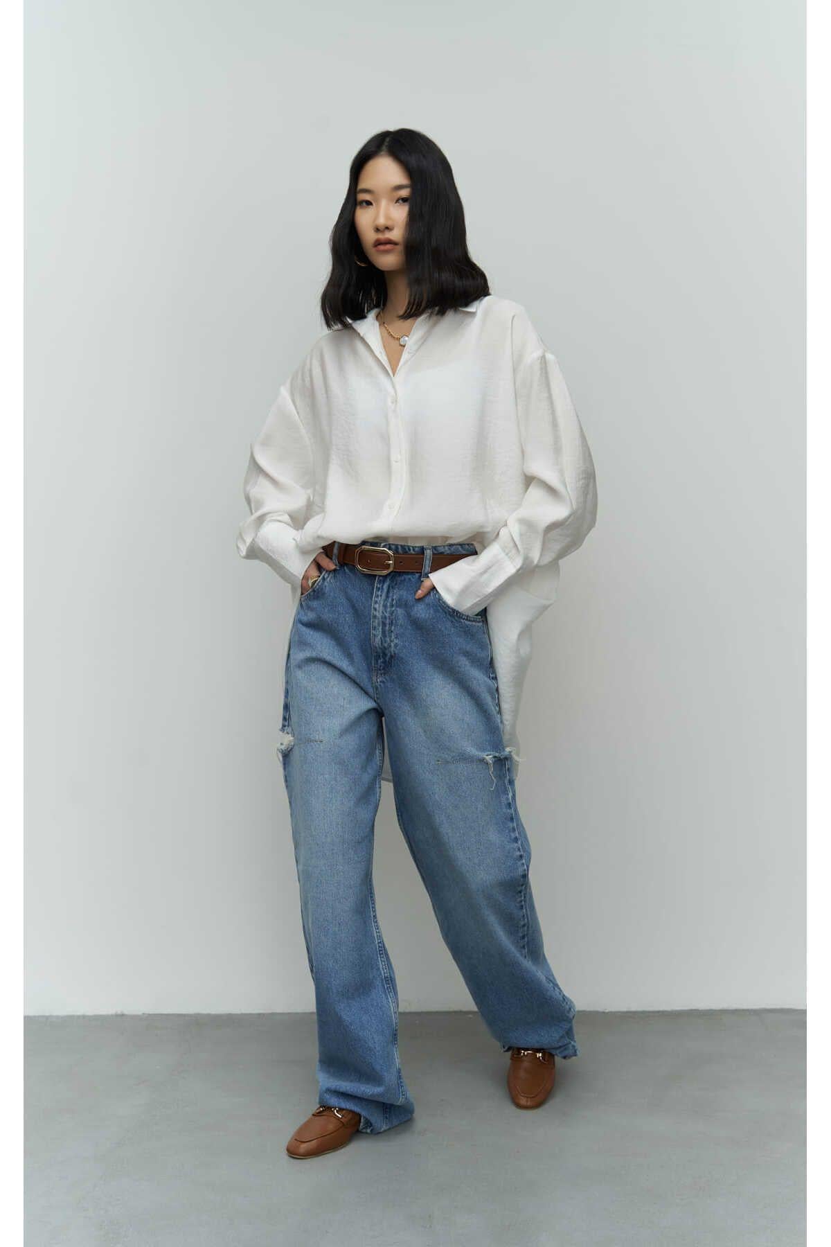 Zaria Beyaz Oversize Gömlek
