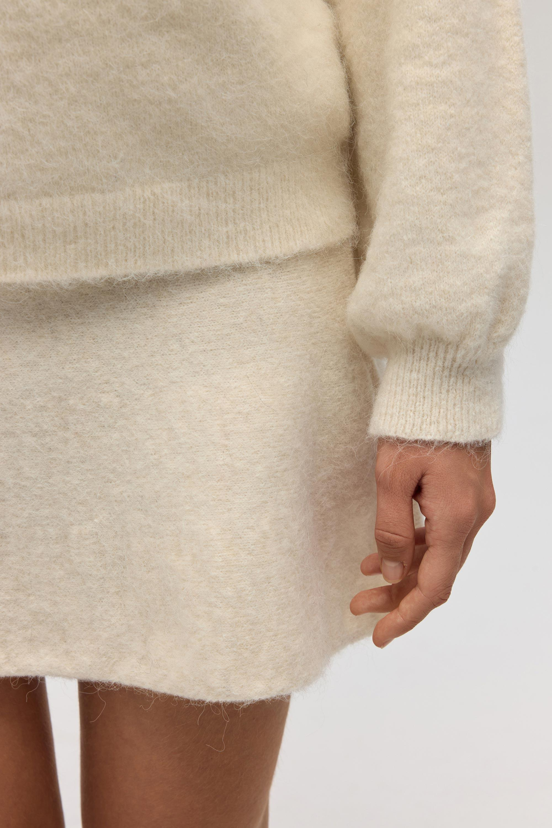 Zerium Basic V Yaka Ekru Triko Kazak