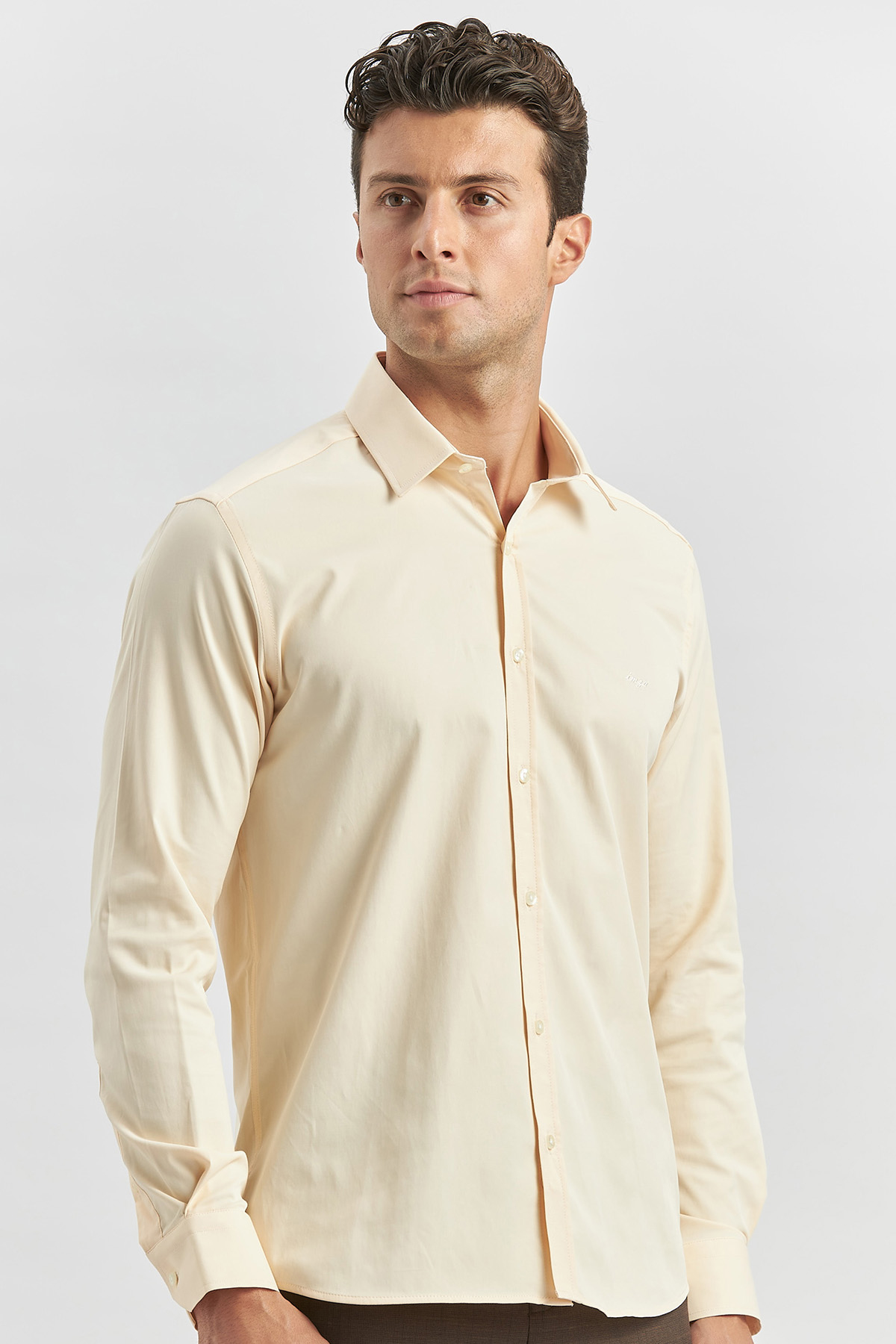 Bej Uzun Kol Düz Bez Ayağı Sert Yaka Classic Slim Fit Gömlek 1004240334