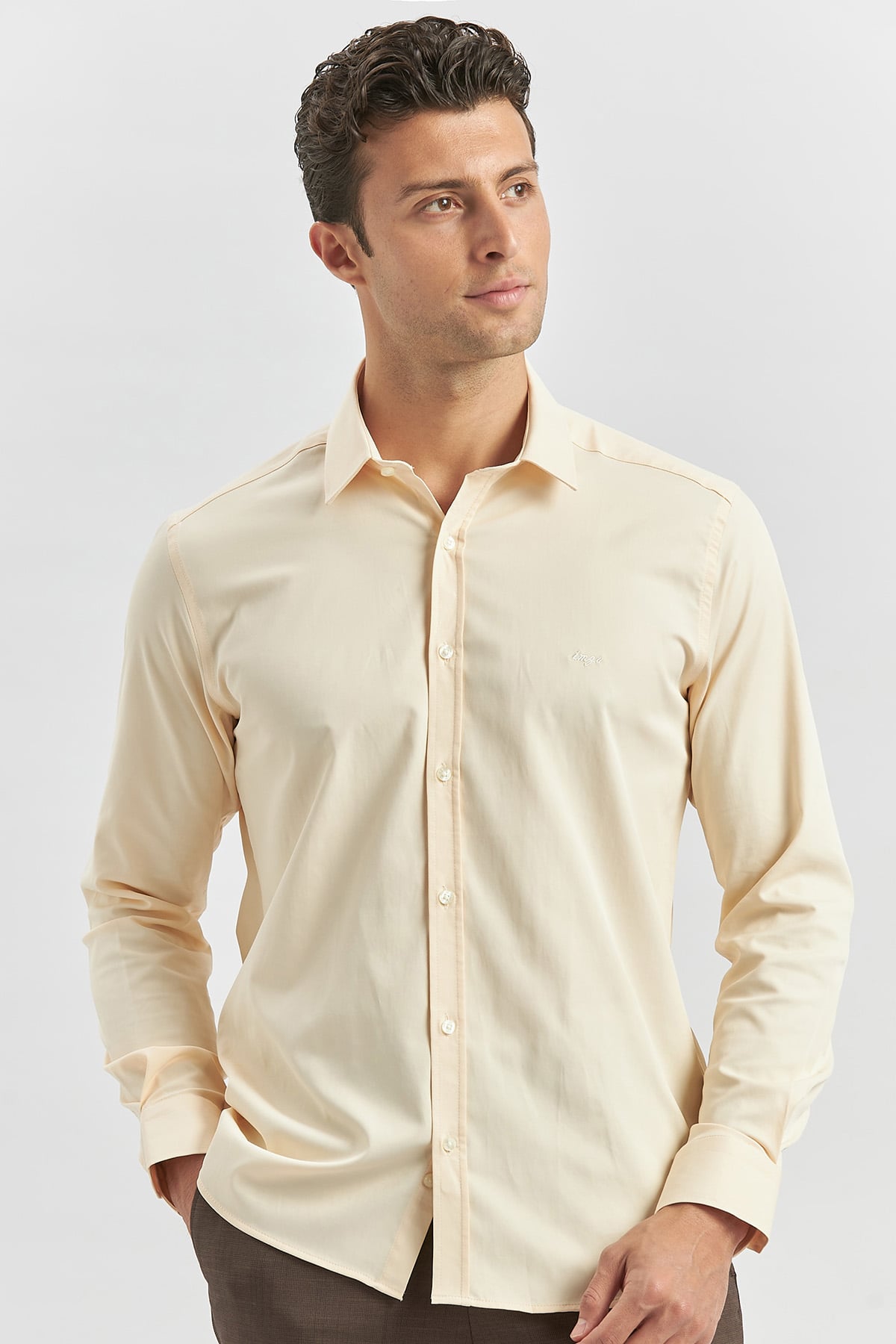Bej Uzun Kol Düz Bez Ayağı Sert Yaka Classic Slim Fit Gömlek 1004240334