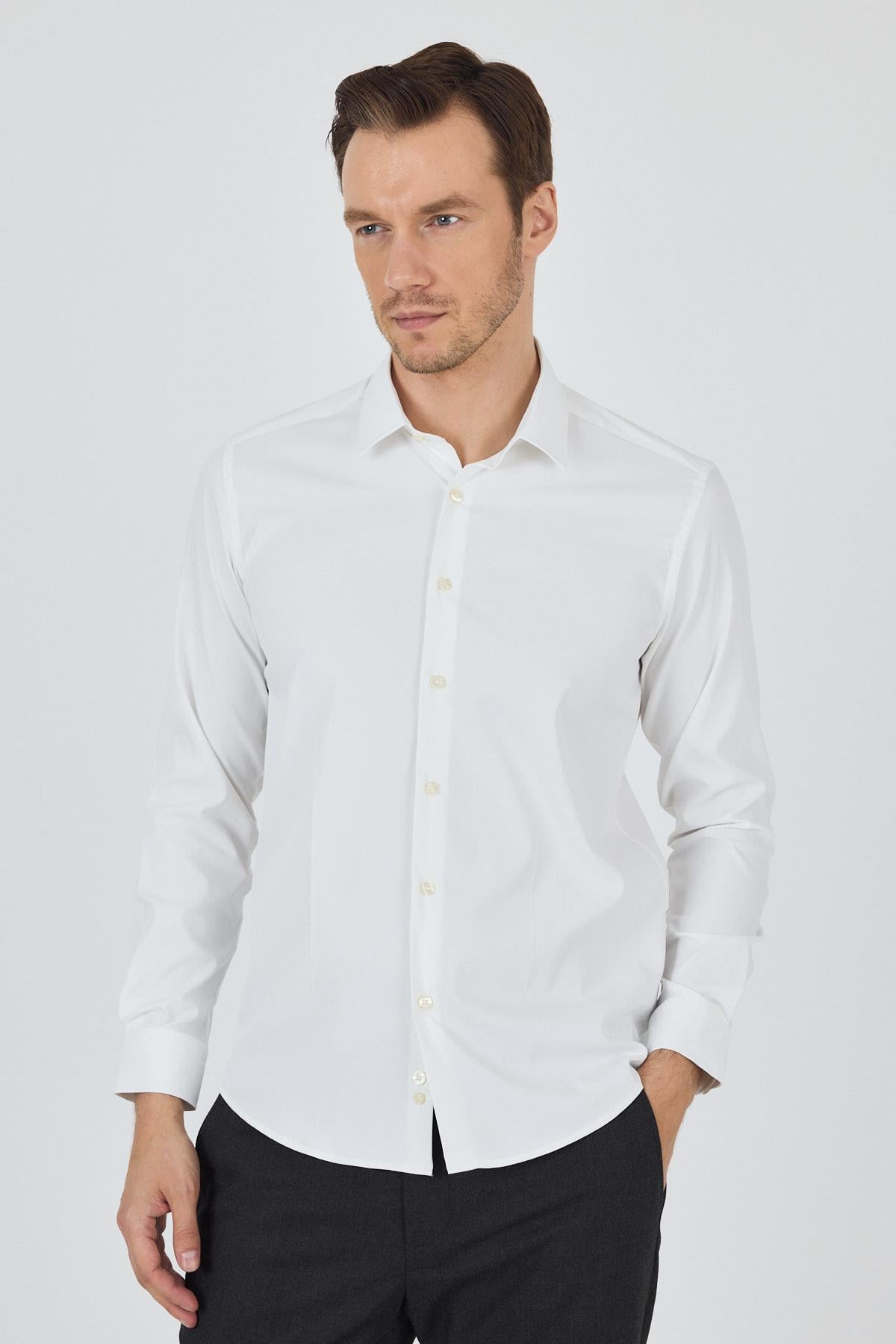 Krem Rengi Sert Yaka Cepsiz Gabardin Uzun Kol Slim Fit Esnek Gömlek 1004250234