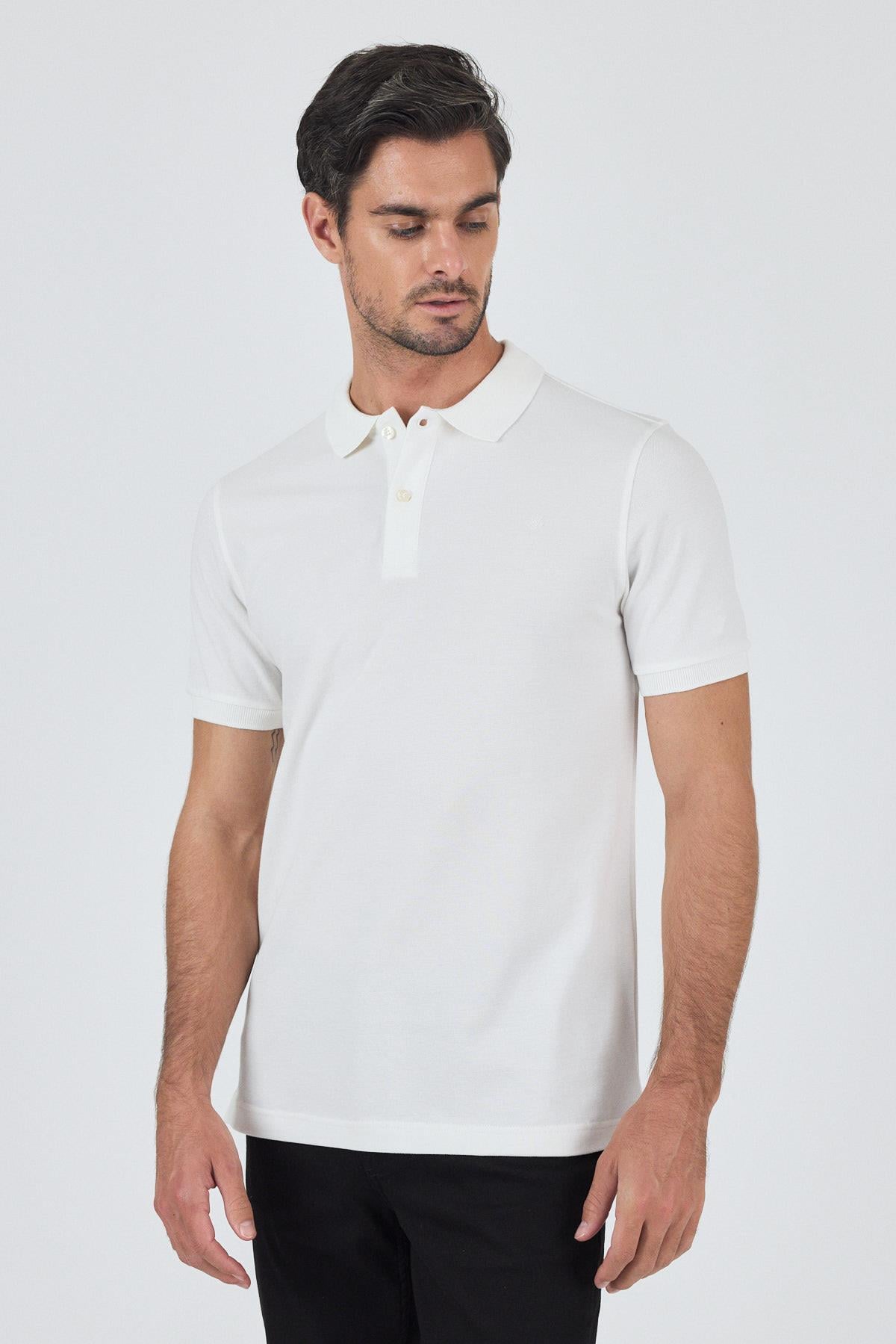 Polo Yaka Kısa Kol Cepsiz Slim Fit Classic Pamuklu Tişört 1011250177