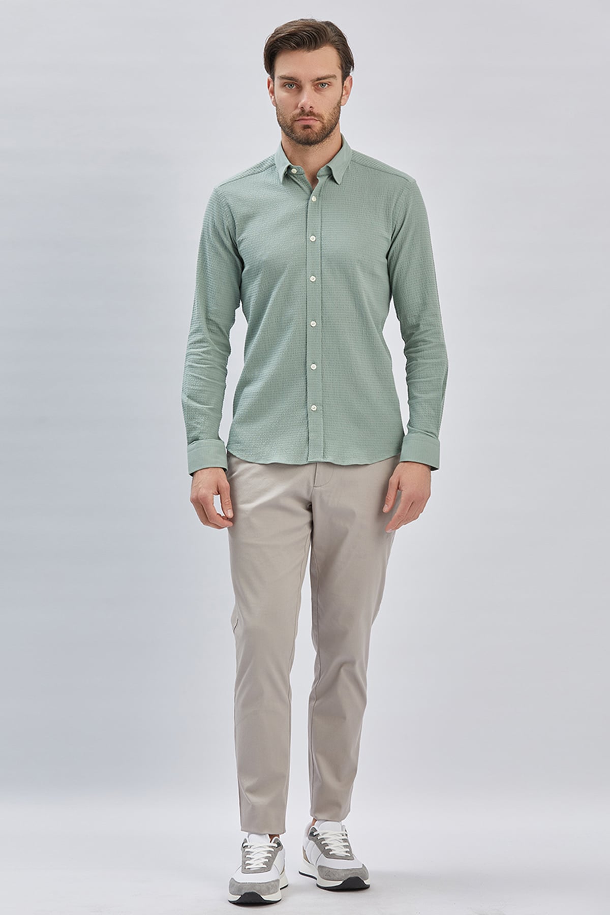 Yeşil Uzun Kollu Biritli Yaka Biyeli Pamuklu Likralı Casual Slim Fit Gömlek 1004240232