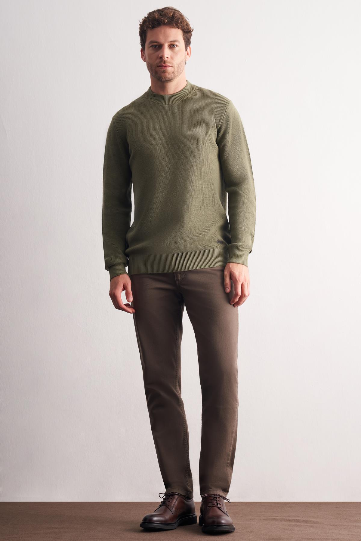 Yarım Balıkçı Yaka Uzun Kol Cepsiz Comfort Fit Casual Pamuklu Triko Kazak 1012255203