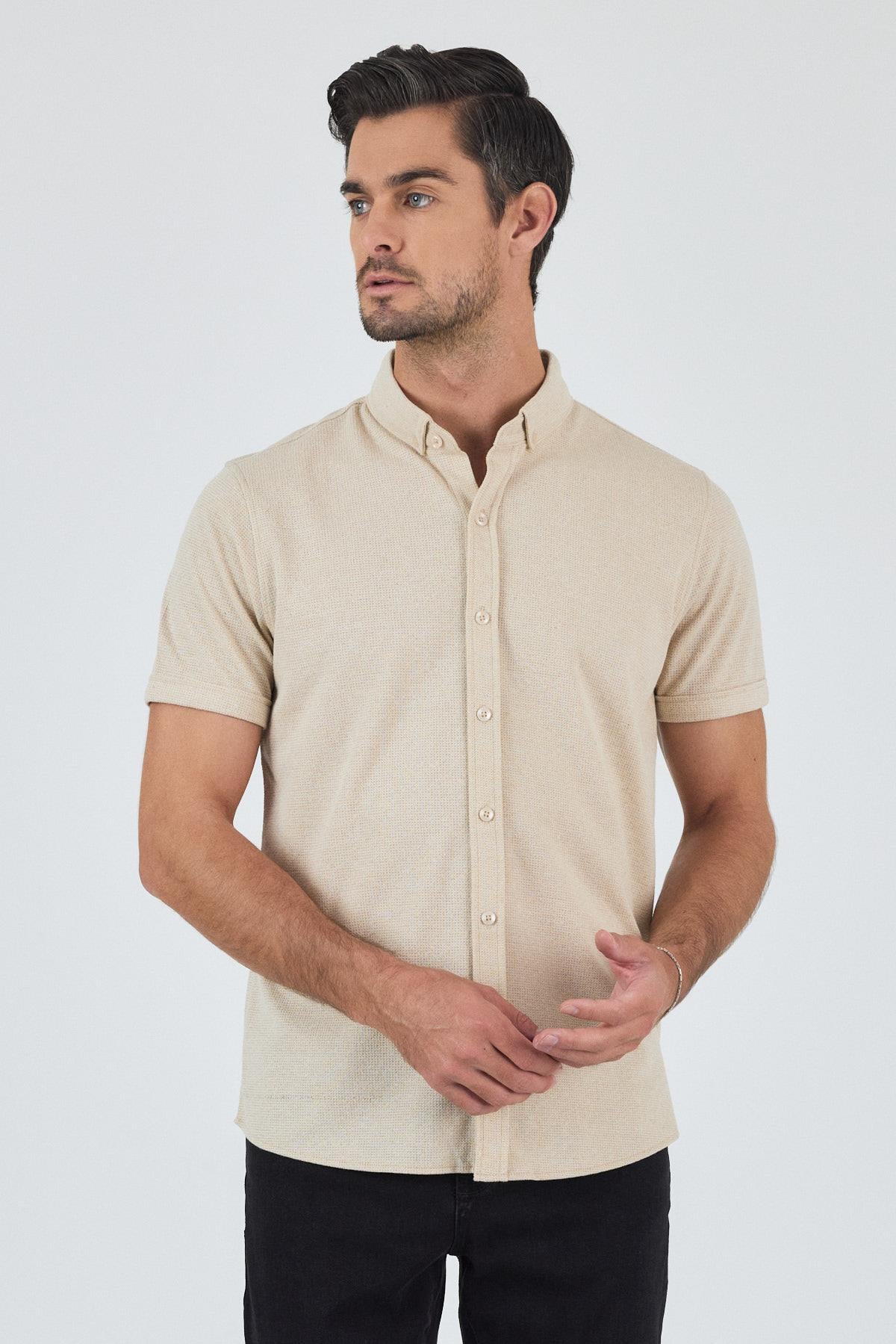 Bej Kısa Kol Düz Örme Düğmeli Yaka Cepsiz Pamuklu Classic Slim Fit Gömlek 1004250155