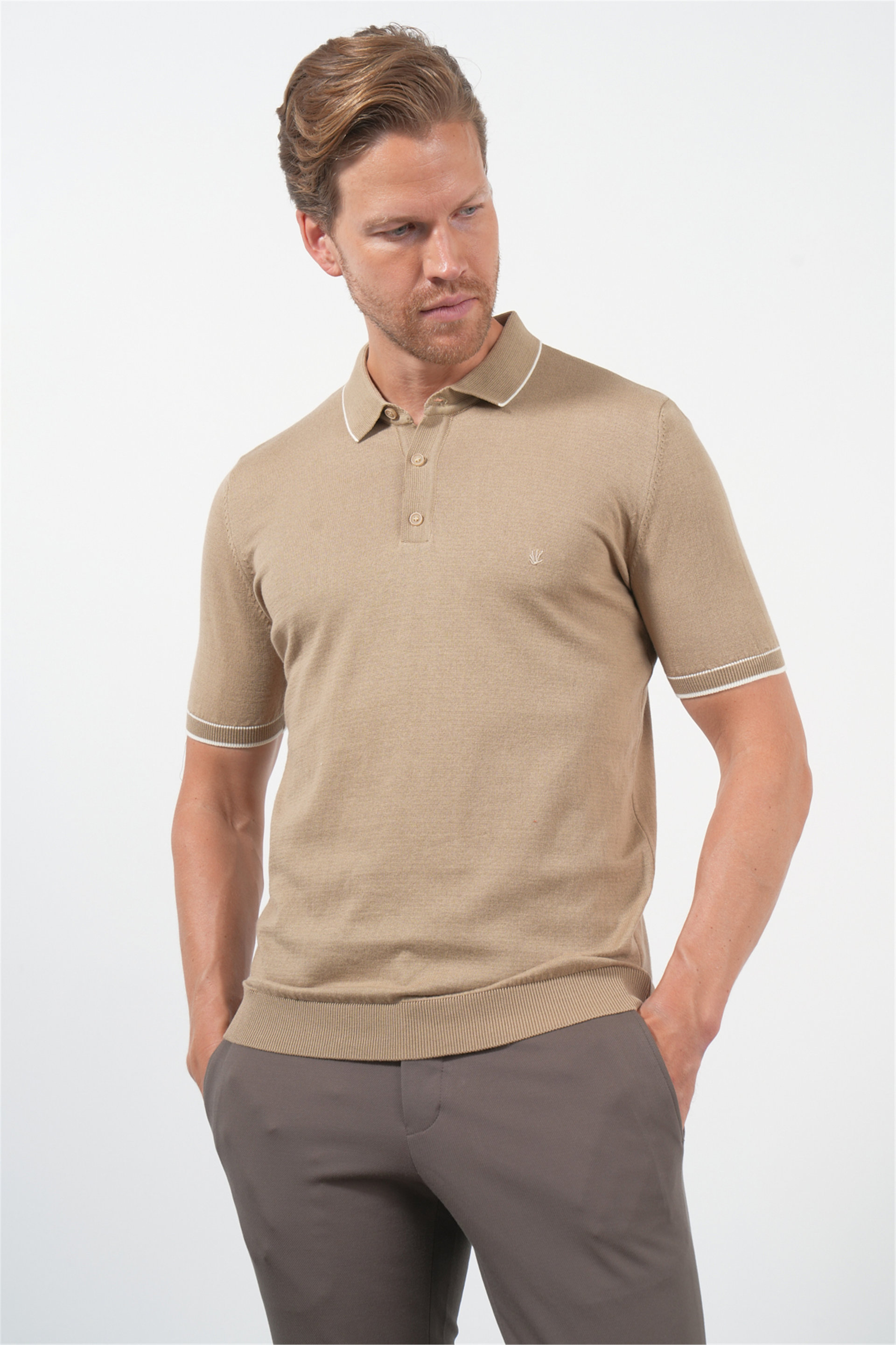 Bej Polo Yaka Kısa Kol Örme Comfort Fit %100 Pamuk Kazak 1012260151
