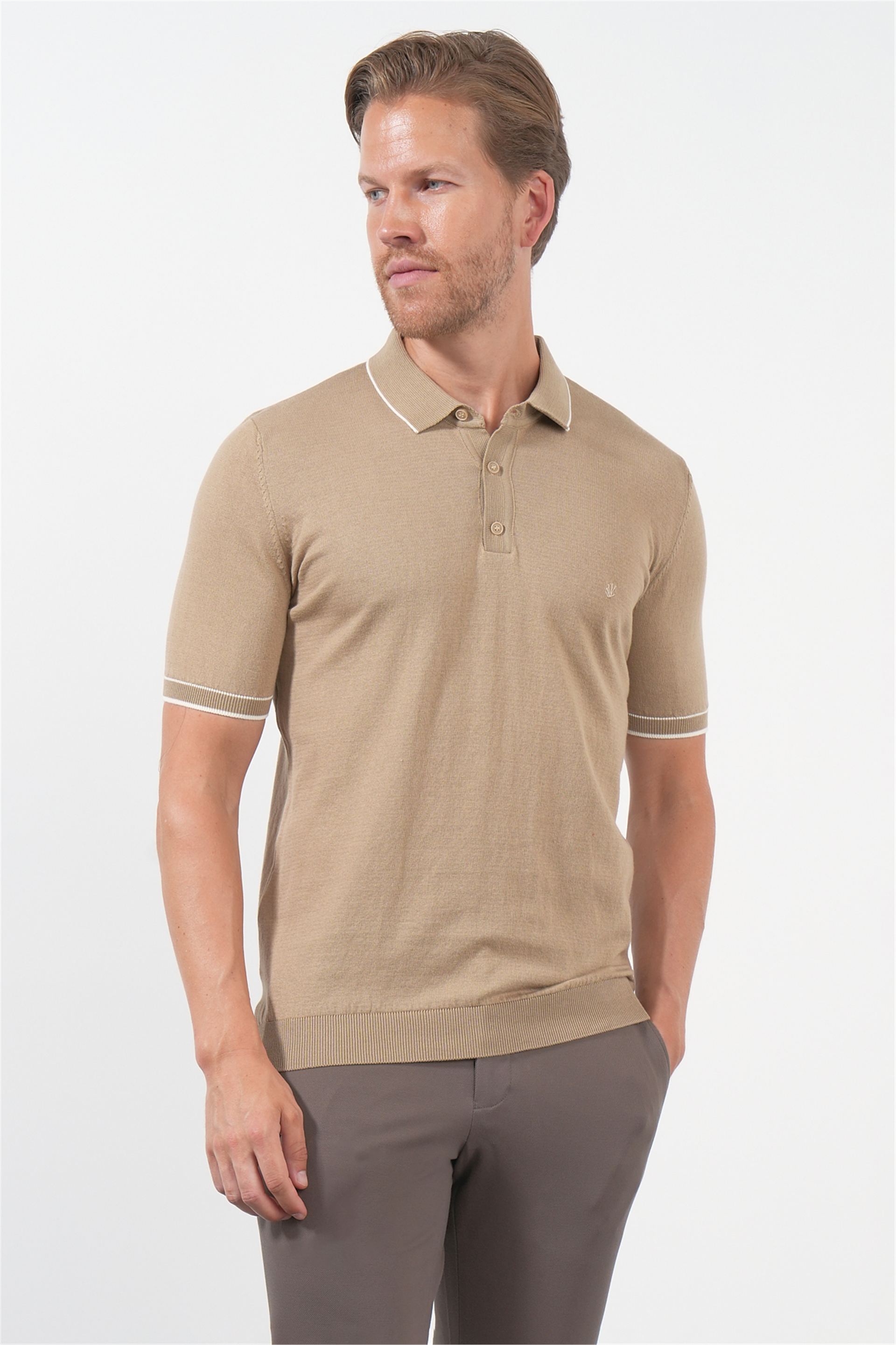 Bej Polo Yaka Kısa Kol Örme Comfort Fit %100 Pamuk Kazak 1012260151