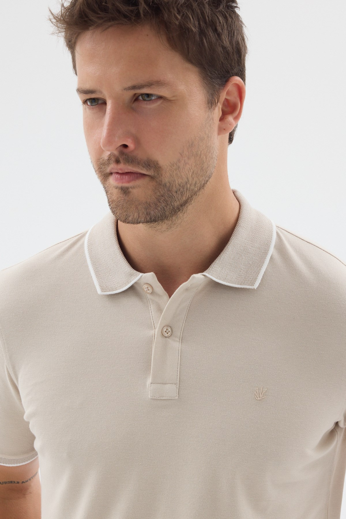 Bej Polo Yaka Pike Kısa Kol Slim Fit %100 Pamuk Tişört 1011260171