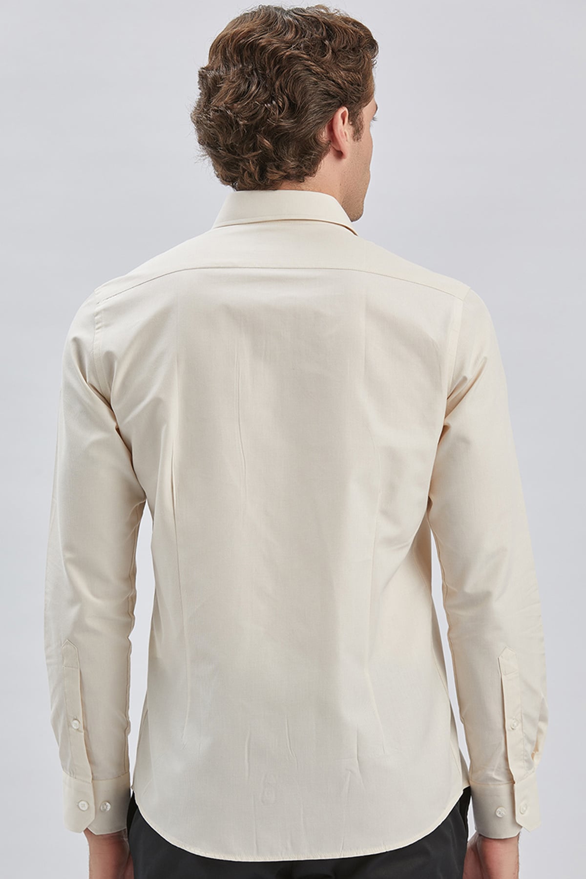 Bej Uzun Kollu Cepsiz Pamuklu Klasik Slim Fit Gömlek 1004240230