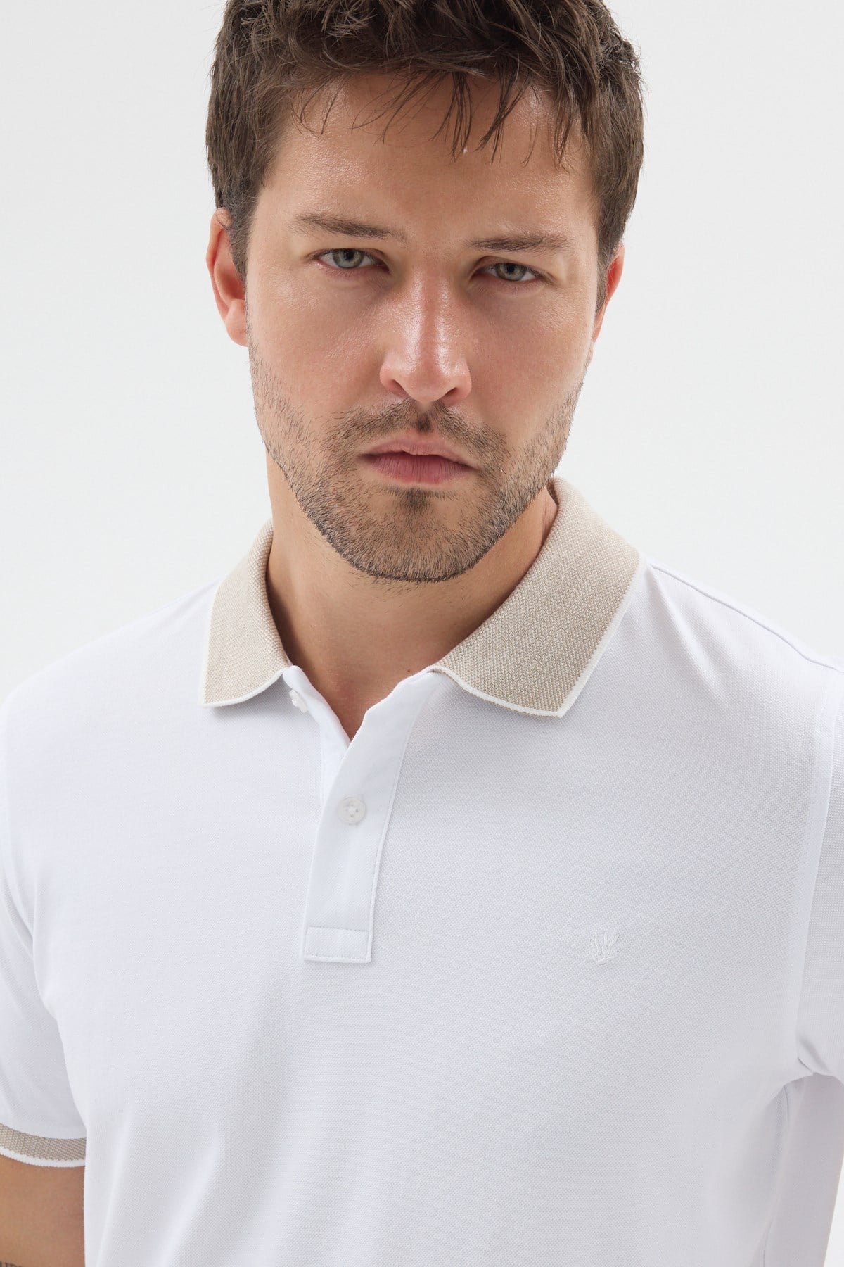 Beyaz-Bej Polo Yaka Pike Kısa Kol Slim Fit %100 Pamuk Tişört 1011260171