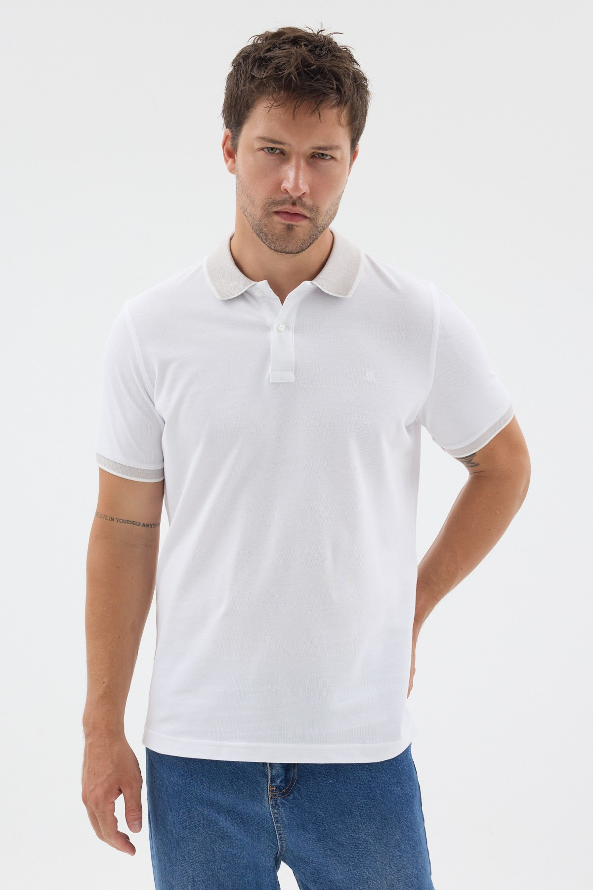 Beyaz-Gri Polo Yaka Pike Kısa Kol Slim Fit %100 Pamuk Tişört 1011260171