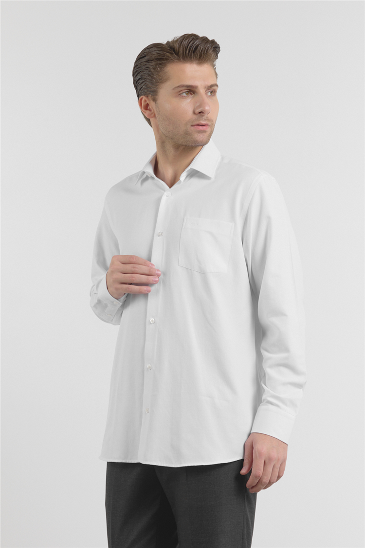 Beyaz Sert Yaka Uzun Kol Cepli Comfort Fit Pamuklu Gömlek 1004255285