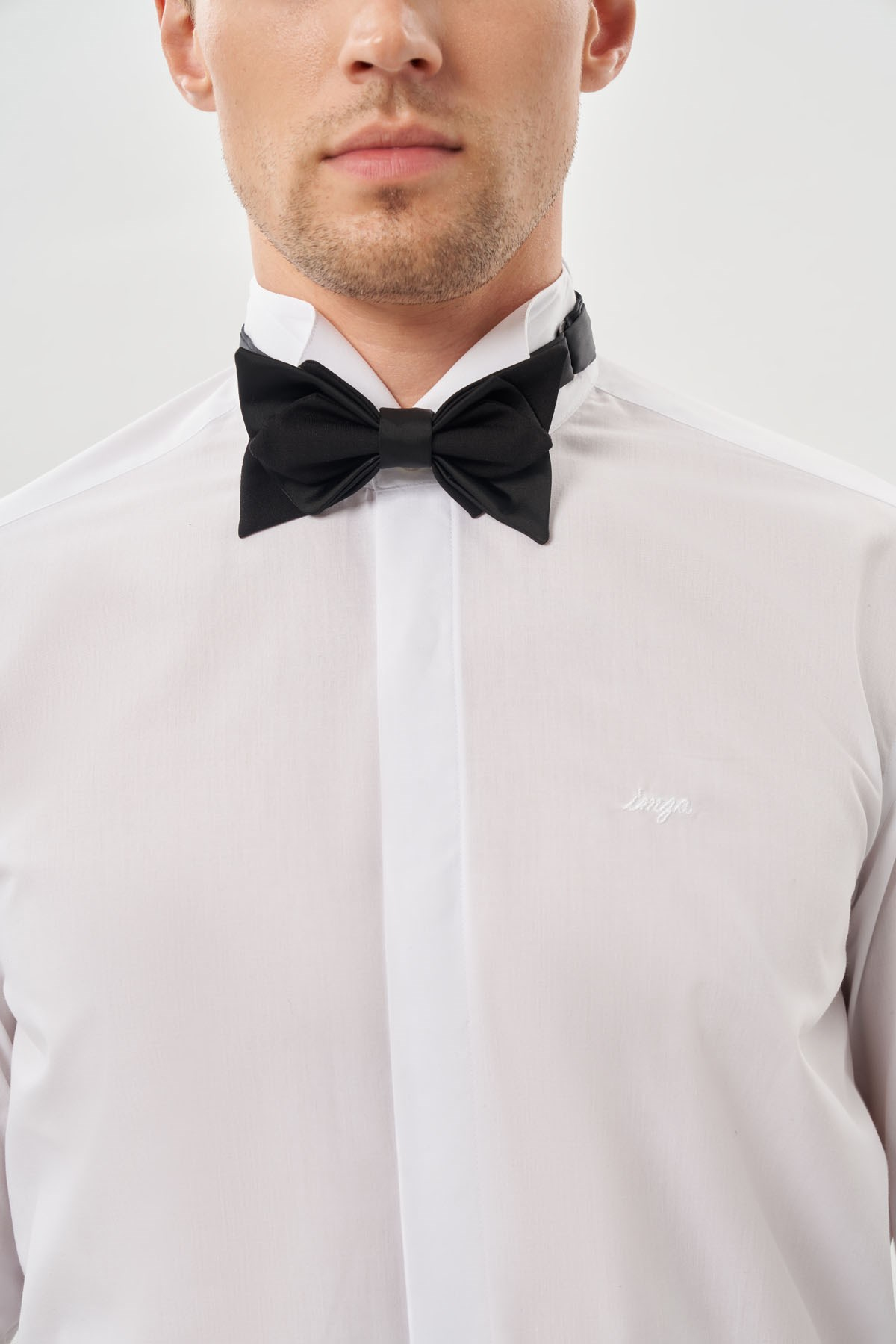 Beyaz Uzun Kol Düz Pamuklu Slim Fit Gömlek 1004260060