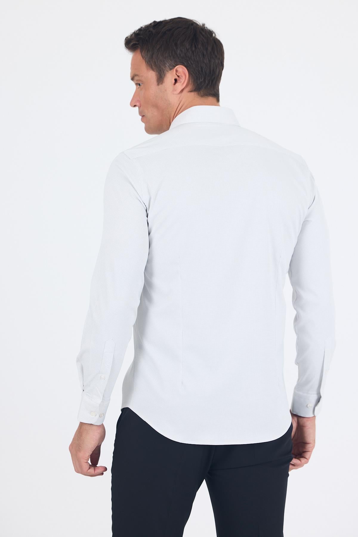 Beyaz Uzun Kol Sert Yaka Cepsiz Easy To Iron Slim Fit Esnek Gömlek 1004250233