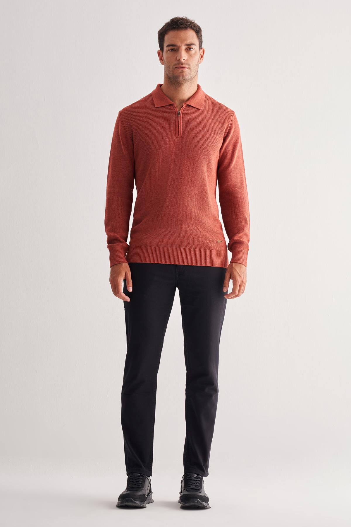 Kırmızı Fermuarlı Polo Yaka Uzun Kol Cepsiz Comfort Fit Casual Pamuklu Triko Kazak 1012255202