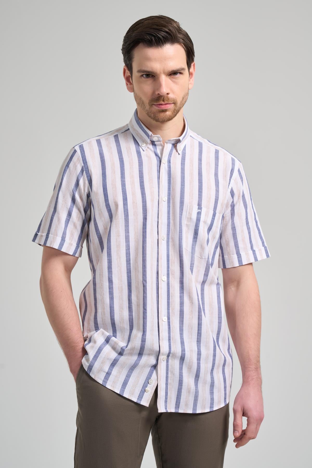 Lacivert Kol Çizgili Desen Bez Ayağı Düğmeli Yaka cepli Pamuklu Casual Comfort Fit Gömlek 1004250167