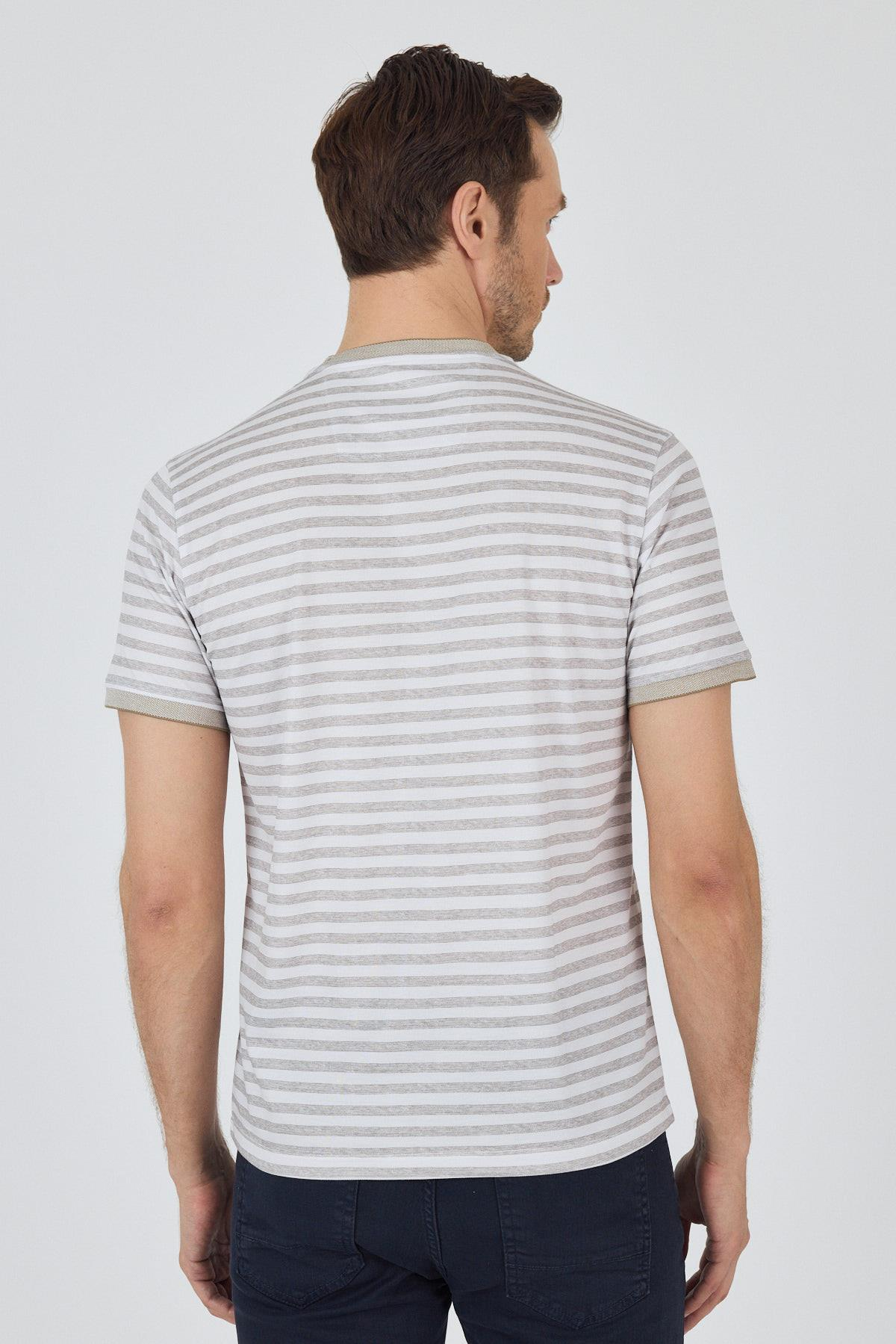 Kahverengi Kısa Kol Çizgili Desen Suprem Bisiklet Yaka Cepsiz Slim Fit Tişört 1011250106