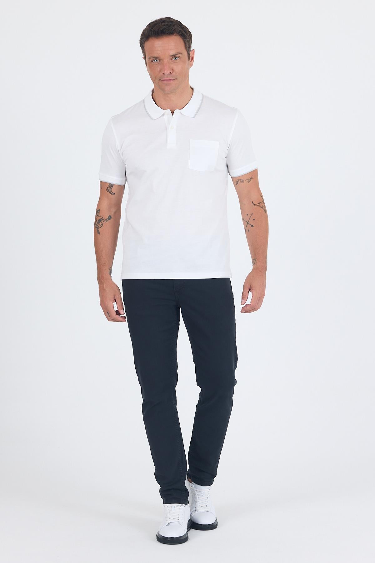 Beyaz Kol Düz Suprem Polo Yaka Cepli %100 Pamuk Comfort Fit Tişört 1011250189