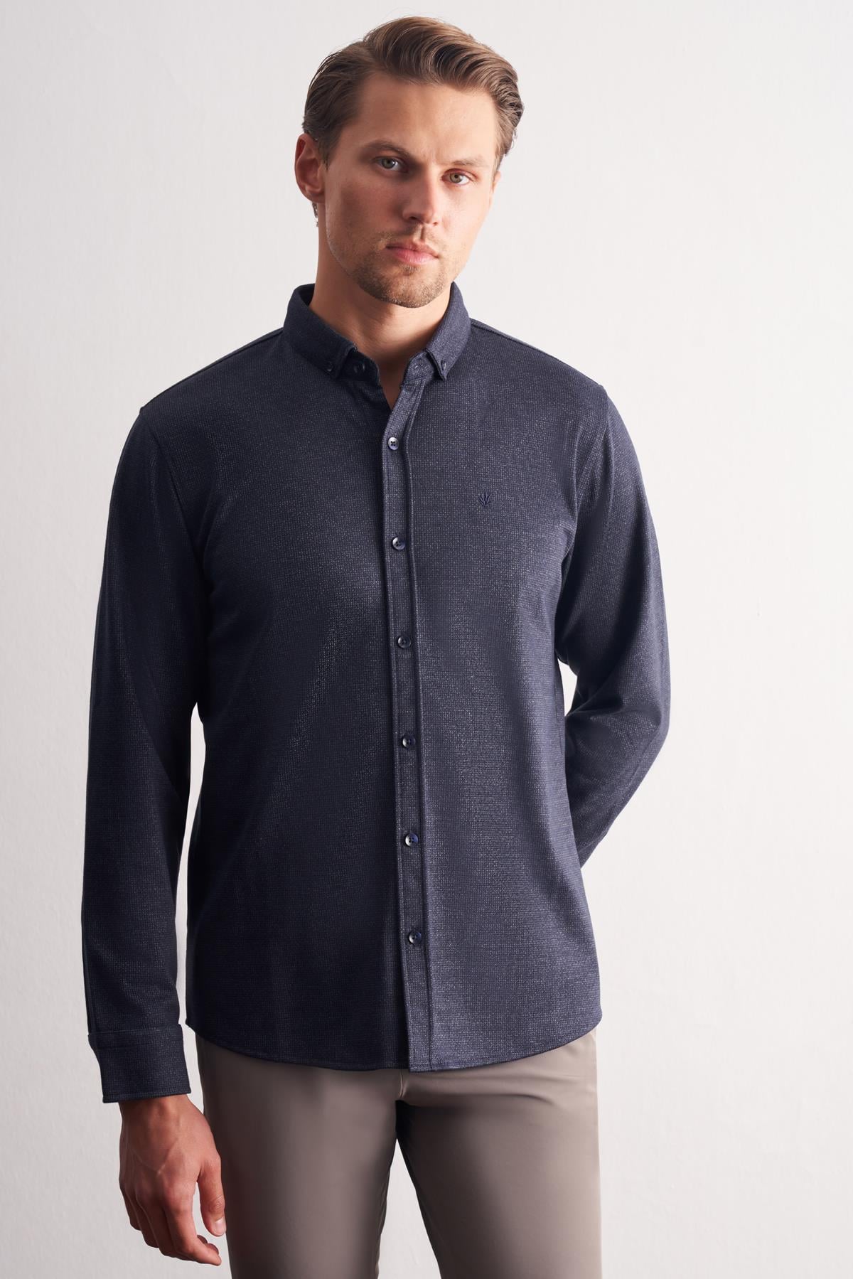 Smart Düğmeli Yaka Uzun Kol Cepsiz Slim Fit Casual Gömlek 1004255171