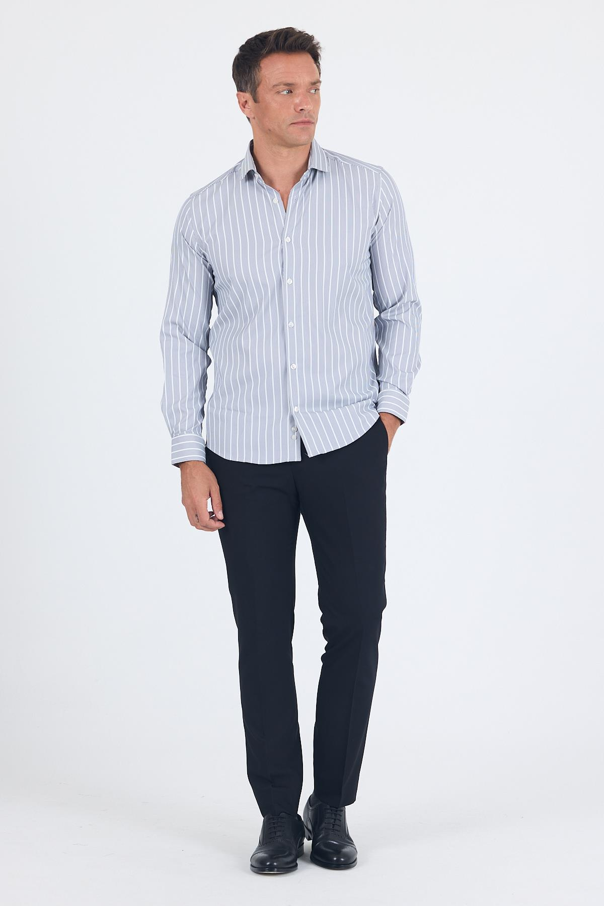 Lacivert Uzun Kol Yarım İtalyan Yaka Cepsiz Easy To Iron Slim Fit Esnek Gömlek 1004250227