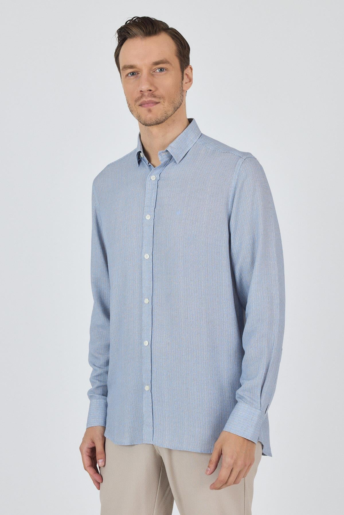 Mavi Uzun Kol Alttan Biritli Yaka Cepsiz Keten Casual Comfort Gömlek 1004250112_408
