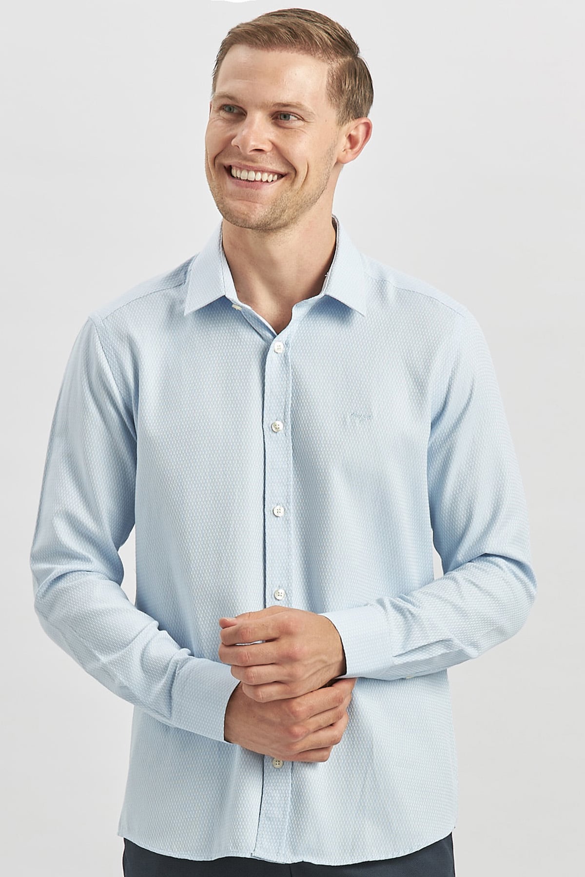 Uzun Kol Kendinden Desenli Armürlü Sert Yaka Casual Slim Fit Gömlek 1004240249