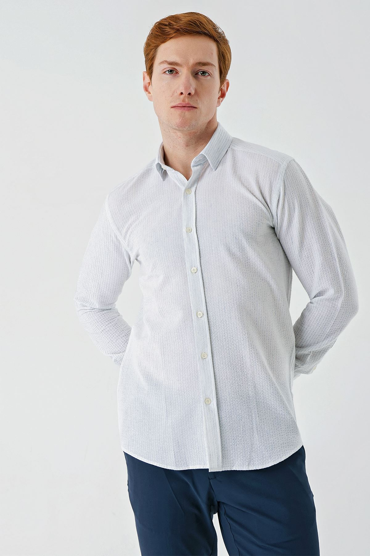Mavi Uzun Kollu Biritli Yaka Pamuklu Likralı Casual Slim Fit Gömlek 1004240233