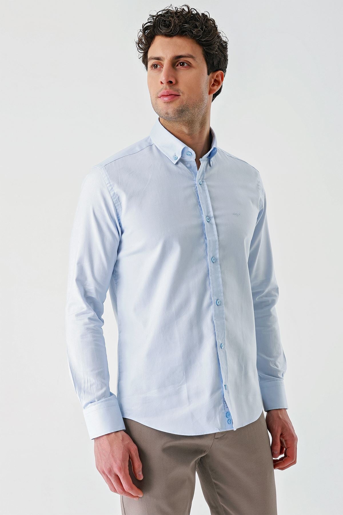 Mavi Uzun Kollu Oxford Cepsiz %100 Pamuk Klasik Slim Fit Dar Kesim Gömlek 1004240188