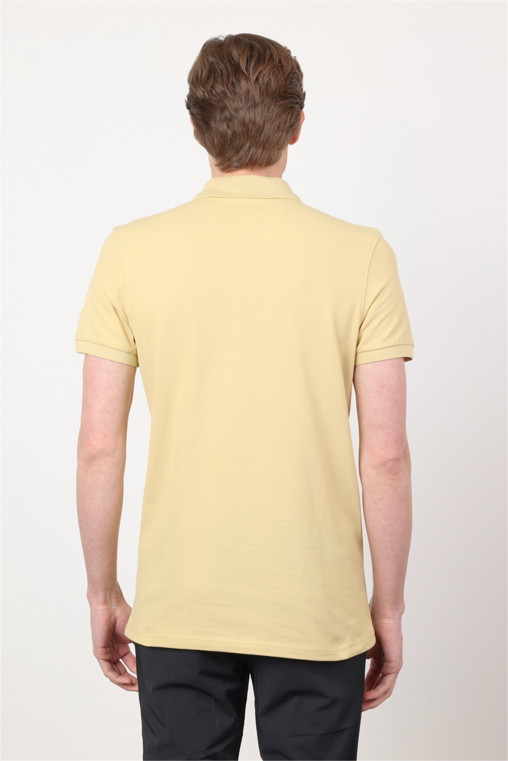 Sarı Polo Yaka Kısa Kol Cepsiz Slim Fit Pamuklu Tişört 1011260154