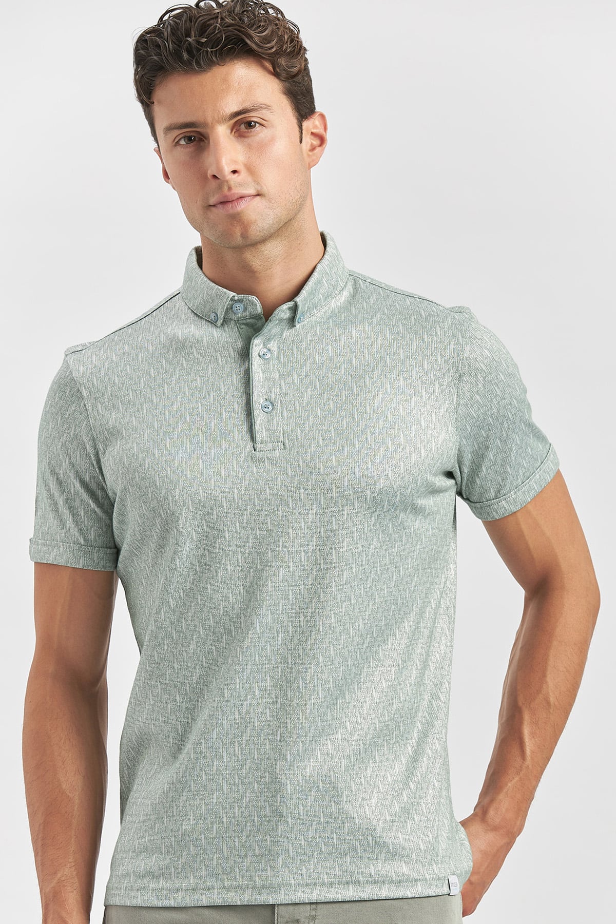Yeşil Desenli Merserize Düğmeli Yaka Pamuklu Casual Slim Fit Dar Kesim Tişört 1011240163